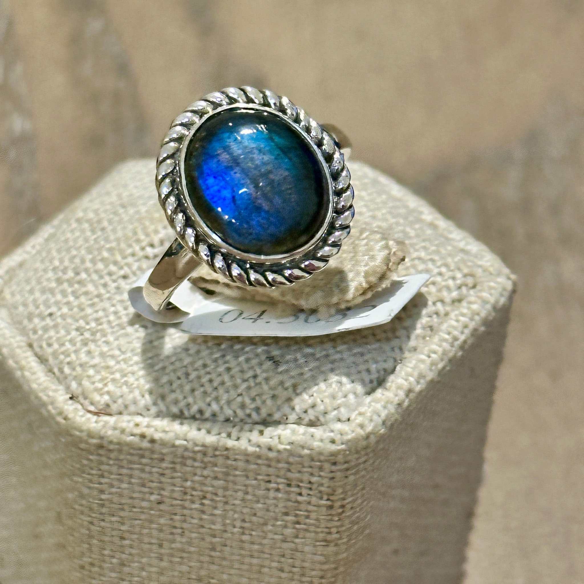 Labradorite Oval Rope-Frame Ring – Sterling Silver – Sizes 5 & 9 | Rings | Wiccan Center