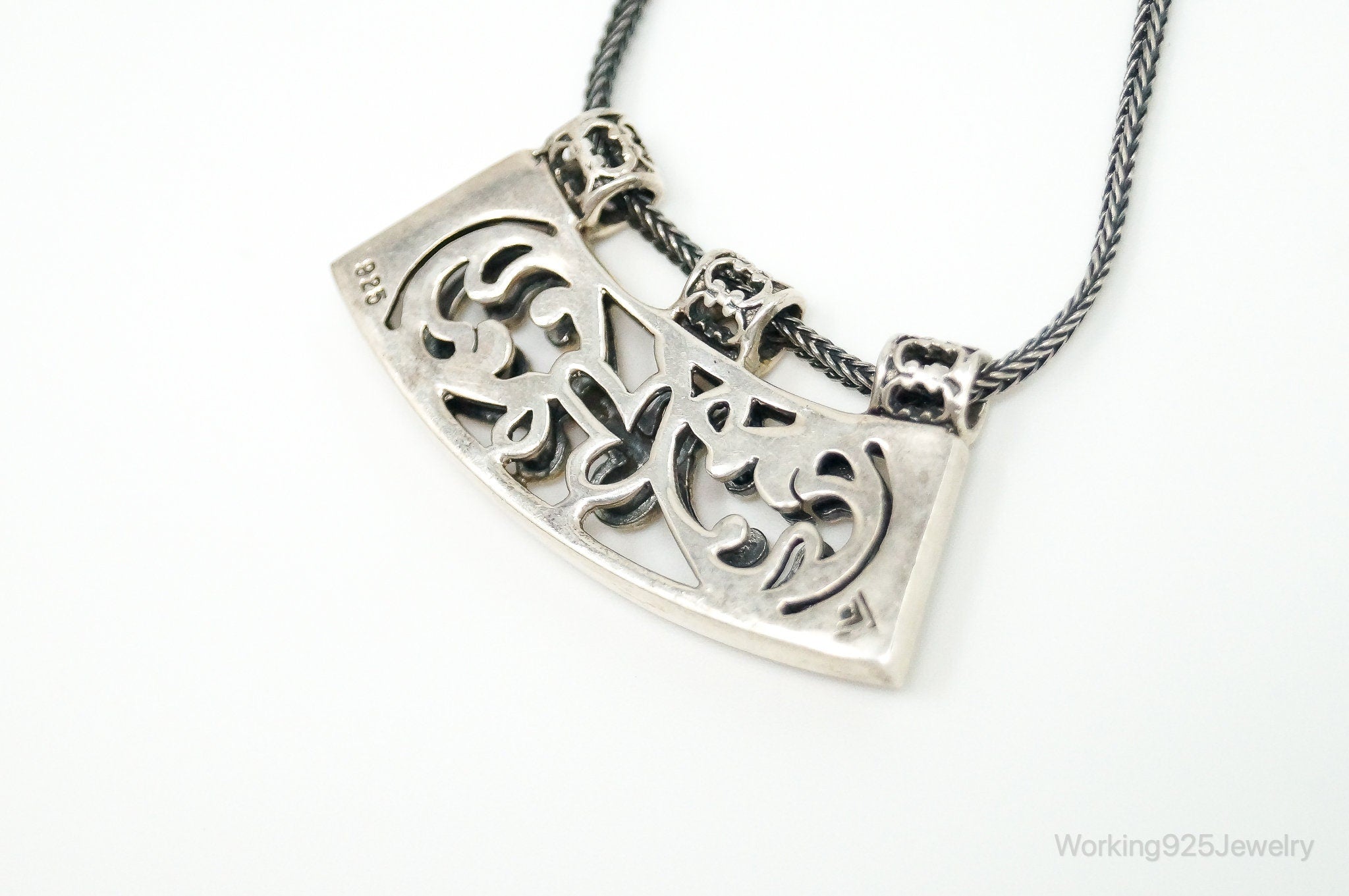 Vintage Silpada Retired Floral Curved Bar Slide Sterling Silver Necklace | Jewelry > Necklaces > Pendants | Wiccan Center