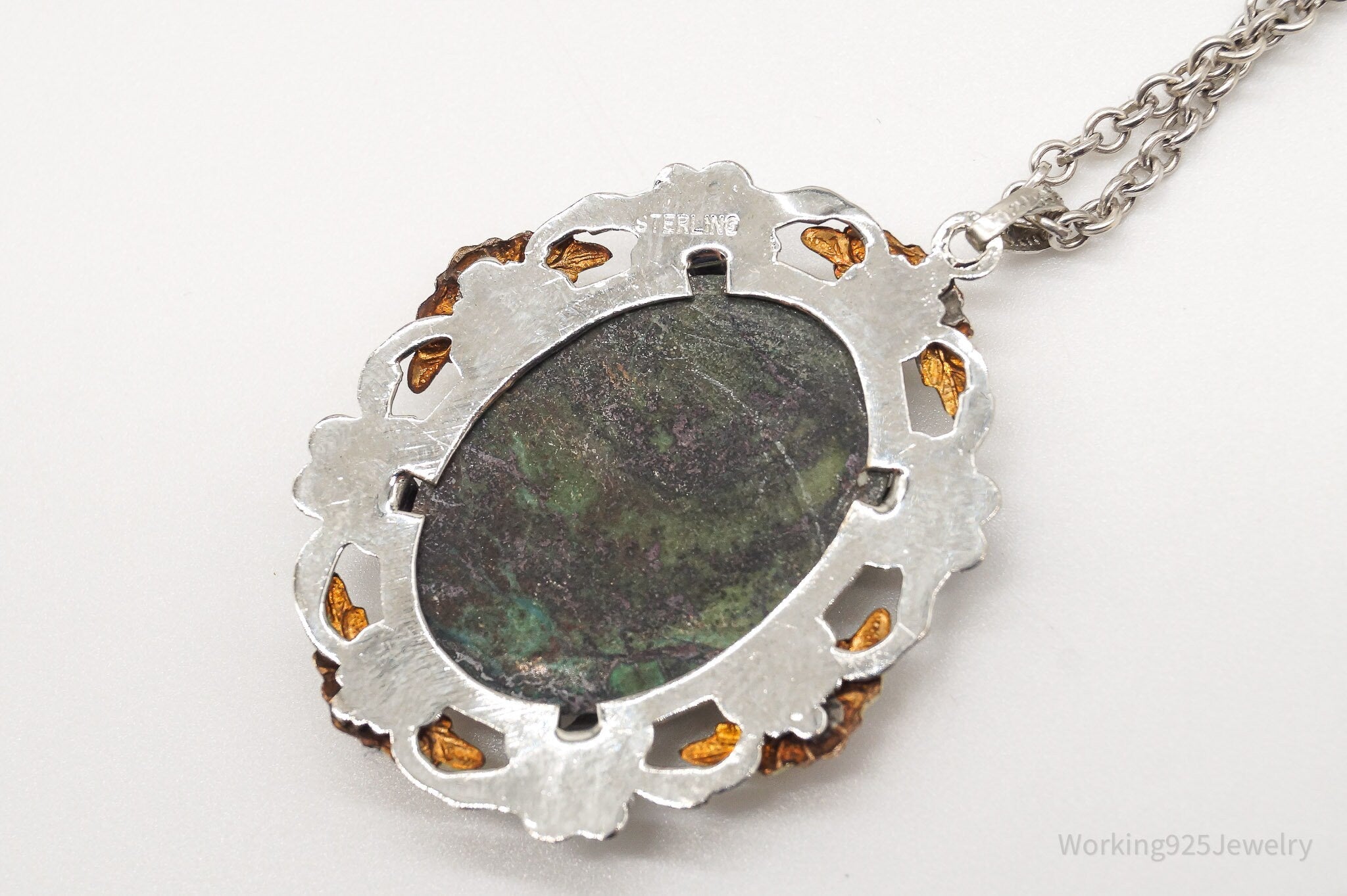Vintage Green Stone 12K Gold Leaves Sterling Silver Necklace | Jewelry > Necklaces > Pendants | Wiccan Center