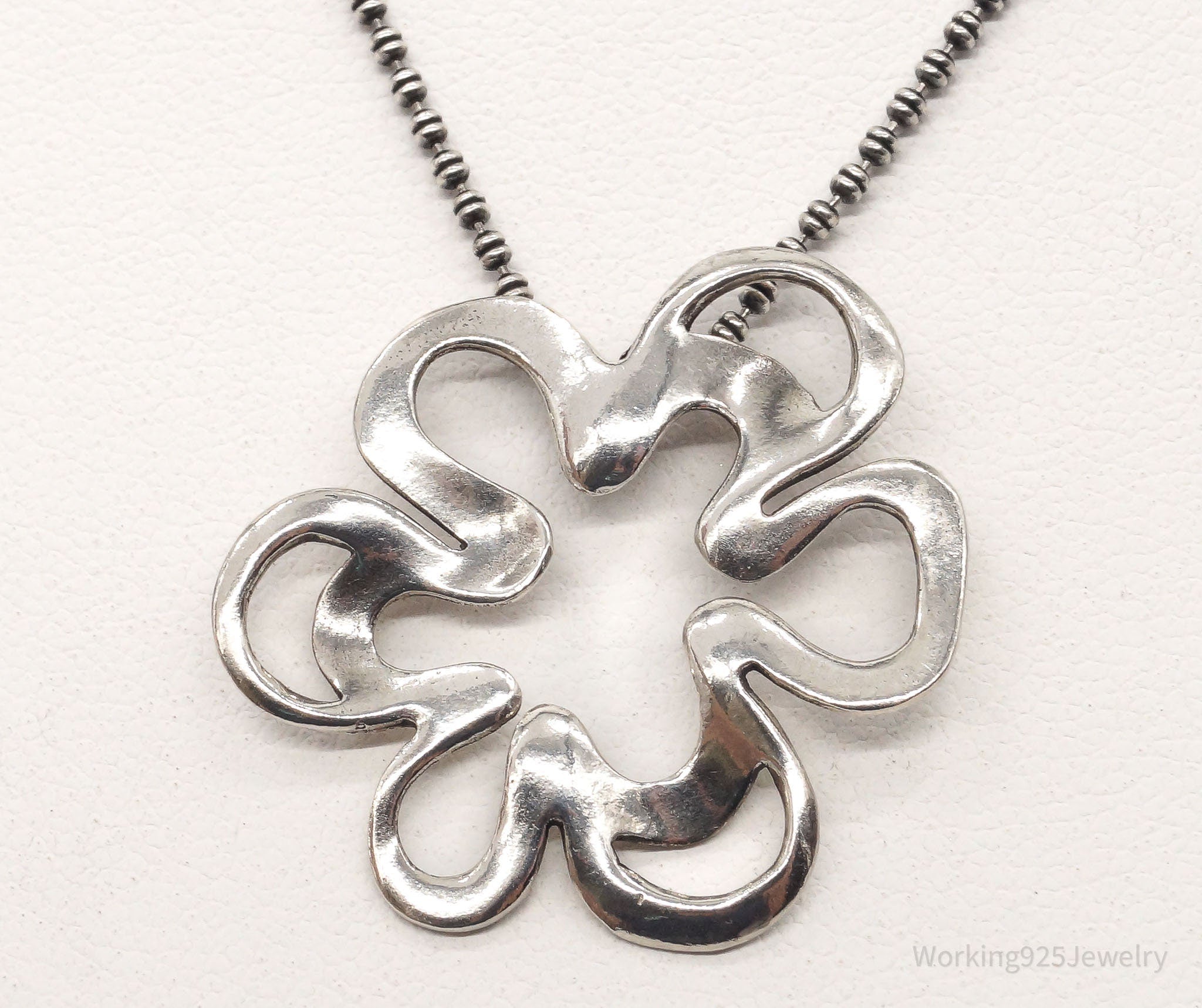 Vintage Designer Silpada Retired Flower Sterling Silver Necklace | Jewelry > Necklaces > Pendants | Wiccan Center