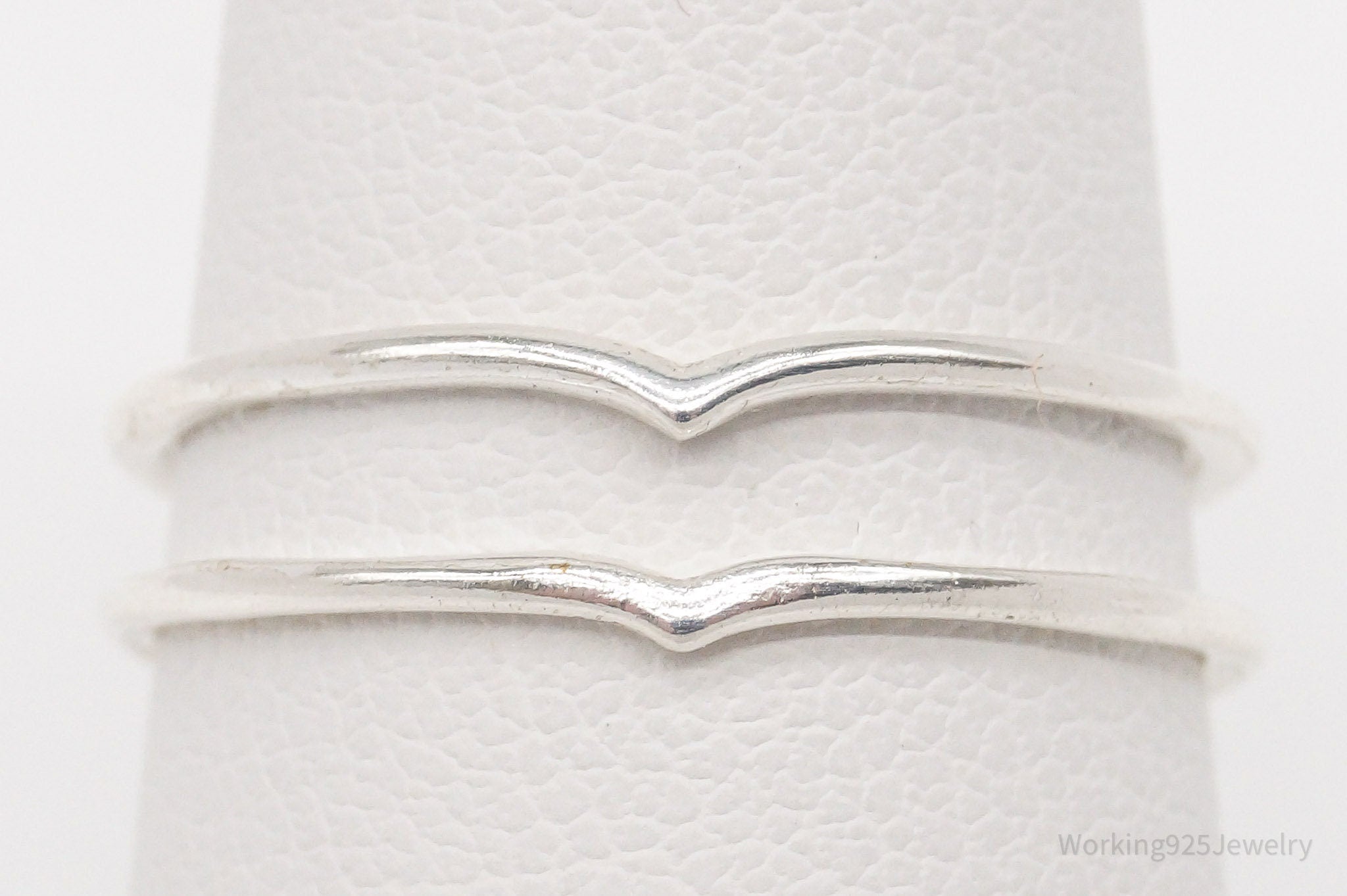 Vintage Ste Bee Waves Minimalist Sterling Silver Ring - Size 8 | Jewelry > Rings | Wiccan Center