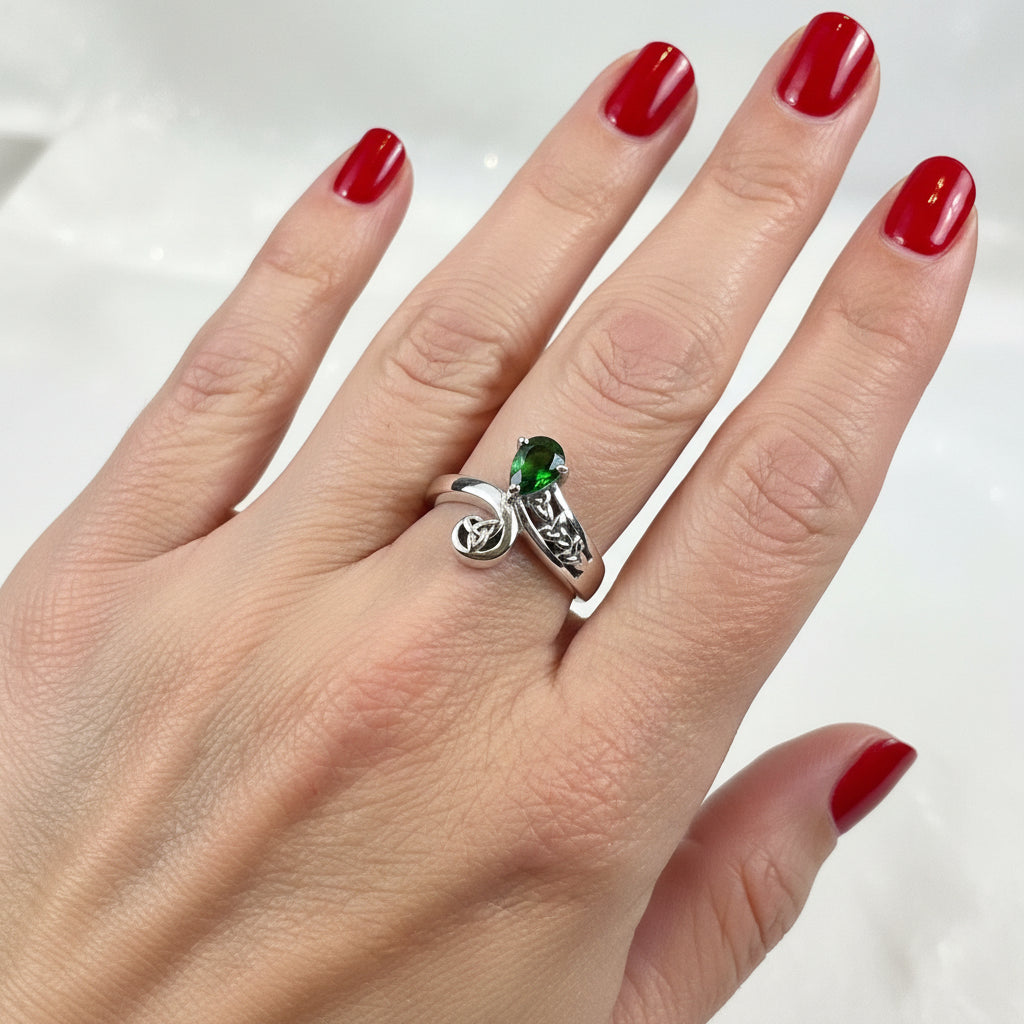 Emerald Dream Trinity Knot Ring in Sterling Silver
