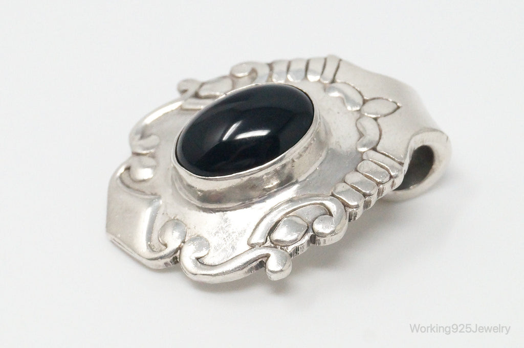 Large Vintage Mexico Black Onyx Art Deco Sterling Silver Pendant | Jewelry > Necklaces > Pendants | Wiccan Center