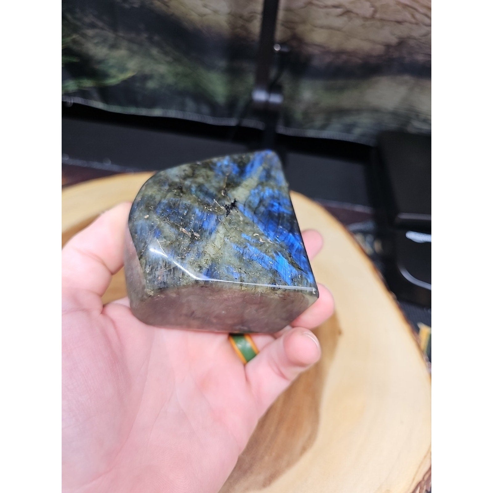 1.45LB 1Pcs Natural Rainbow Labradorite Crystal Spectrolite Stone