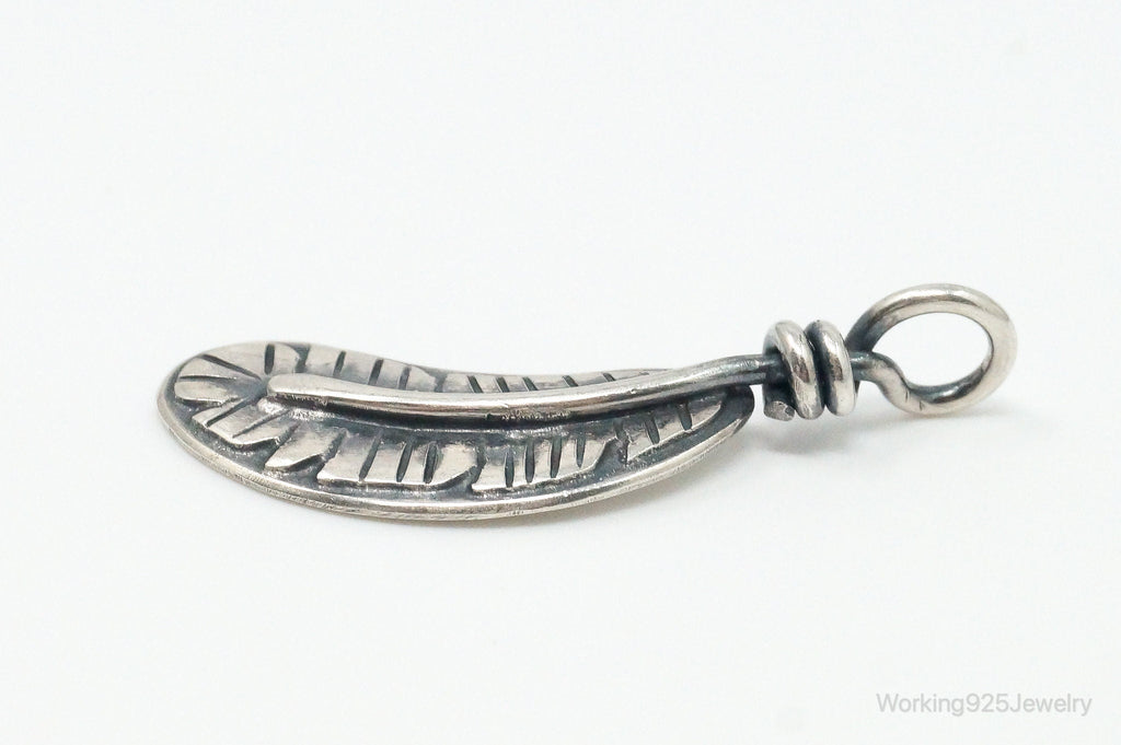Vintage Native American Unsigned Feather Sterling Silver Necklace Pendant | Jewelry > Necklaces > Pendants | Wiccan Center