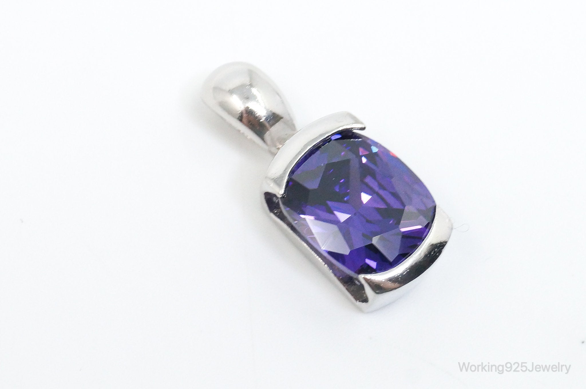 Vintage Amethyst Sterling Silver Necklace Pendant | Jewelry > Necklaces > Pendants | Wiccan Center