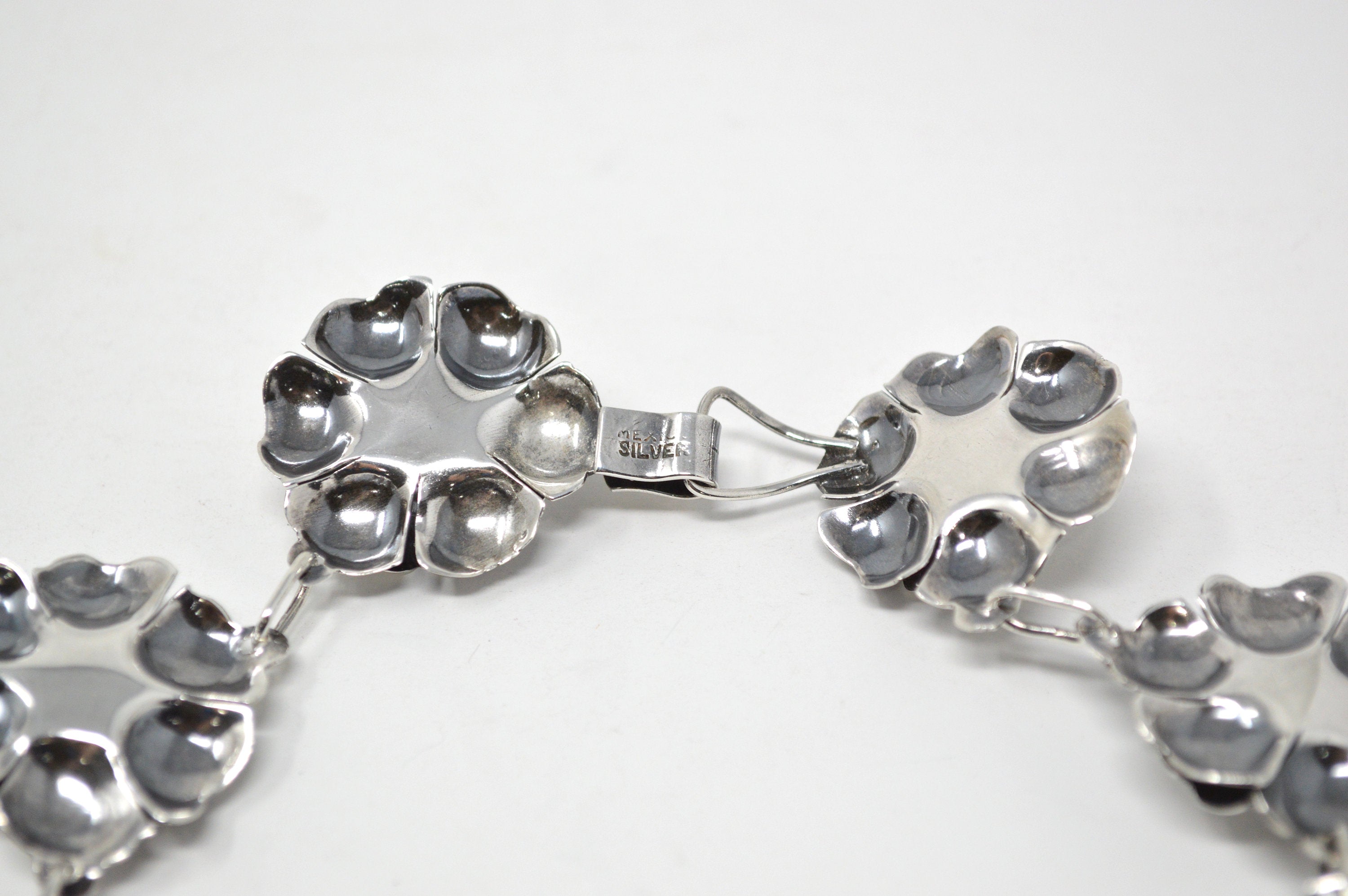 Vintage Mexico Sterling Silver Artisan 3D Oxidized Flower Motif Necklace 16 Inch | Jewelry > Necklaces | Wiccan Center