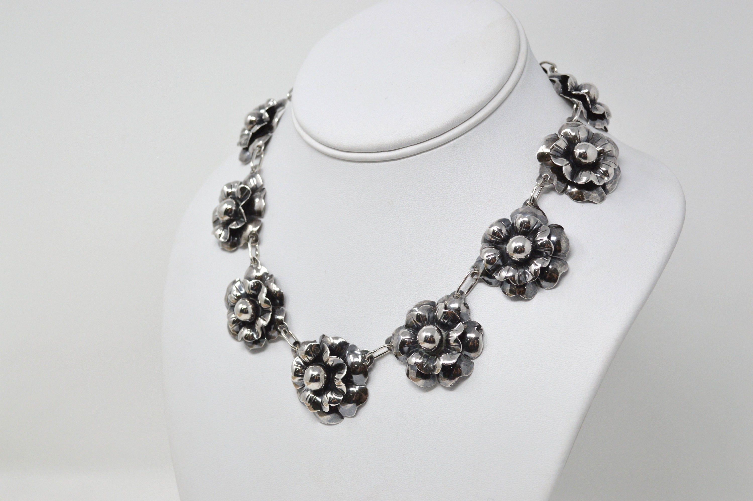 Vintage Mexico Sterling Silver Artisan 3D Oxidized Flower Motif Necklace 16 Inch | Jewelry > Necklaces | Wiccan Center