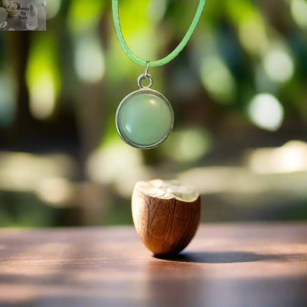 Aventurine Small Circle Necklace