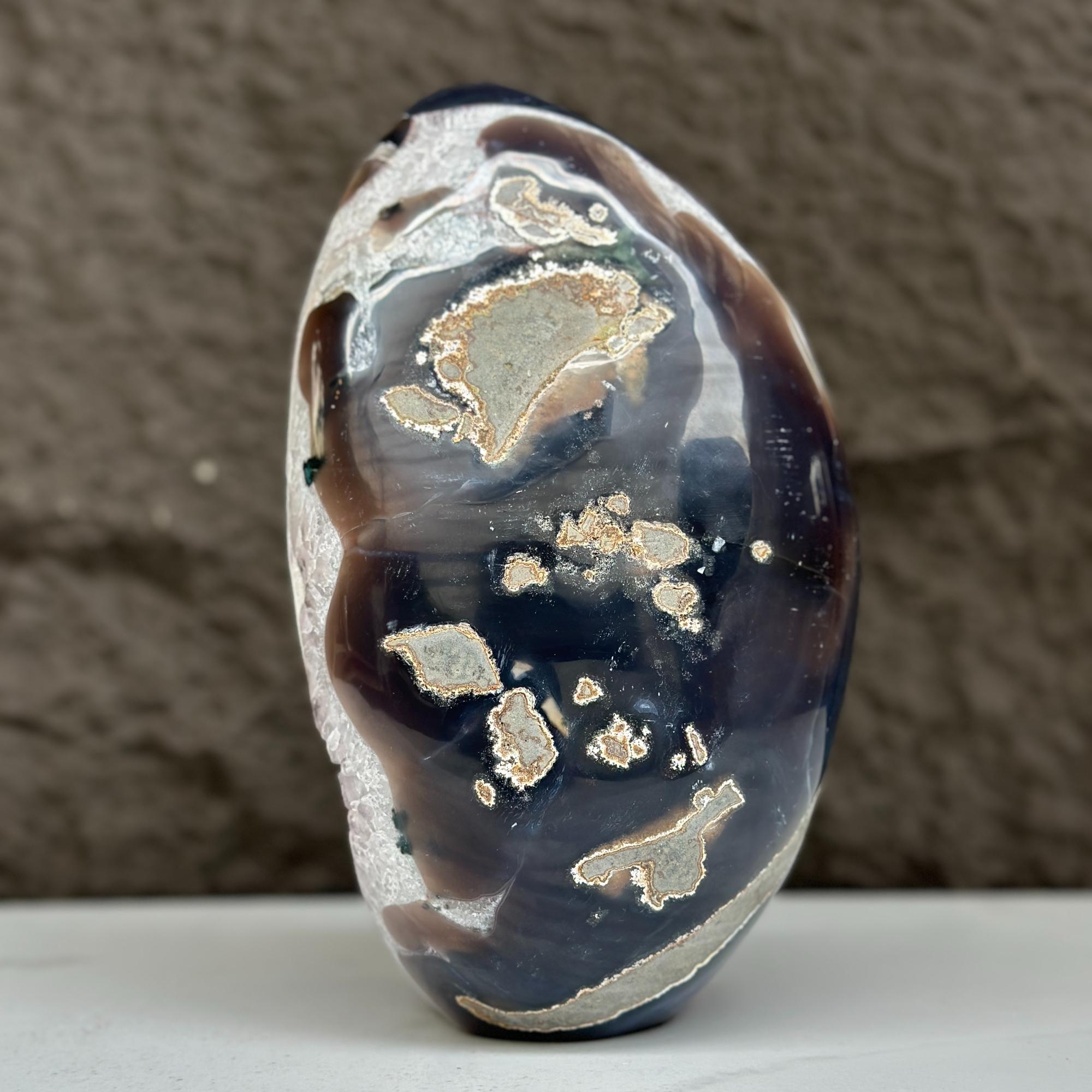 Agate & Amethyst Quartz Crystal Egg Cave | Rocks & Fossils | Wiccan Center