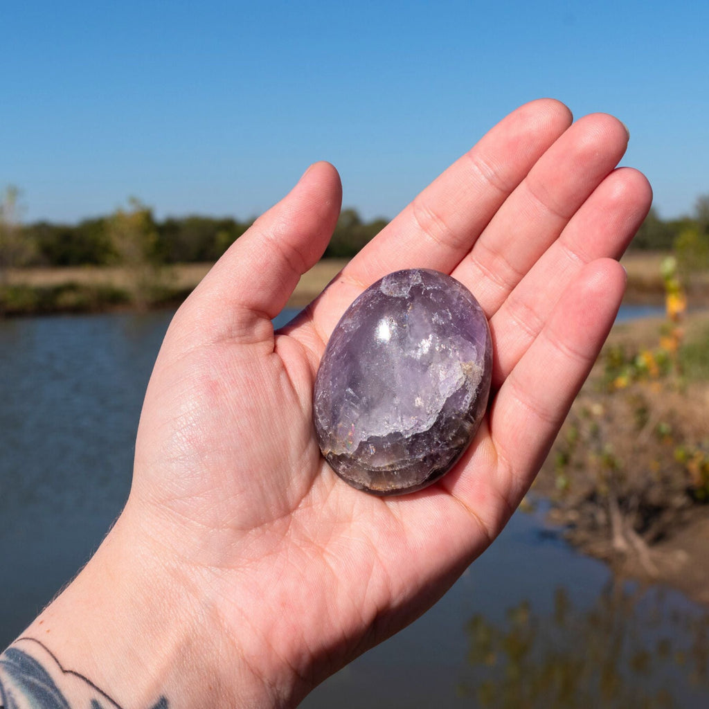 Amethyst Palm Stone | | Wiccan Center