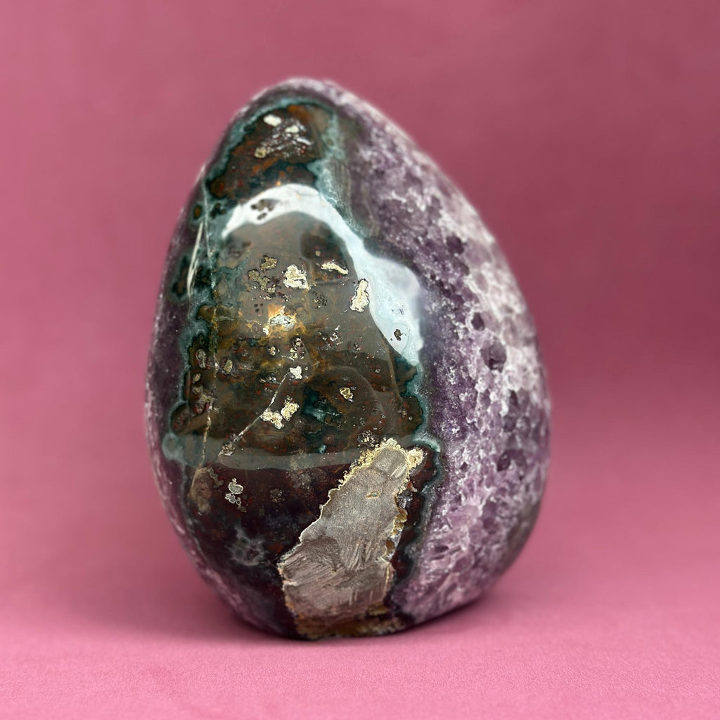 Amethyst Cut Base Crystal, Quartz Geodes, AAA Grade, Amethyst Free Standing Crystal | Rocks & Geodes | Wiccan Center