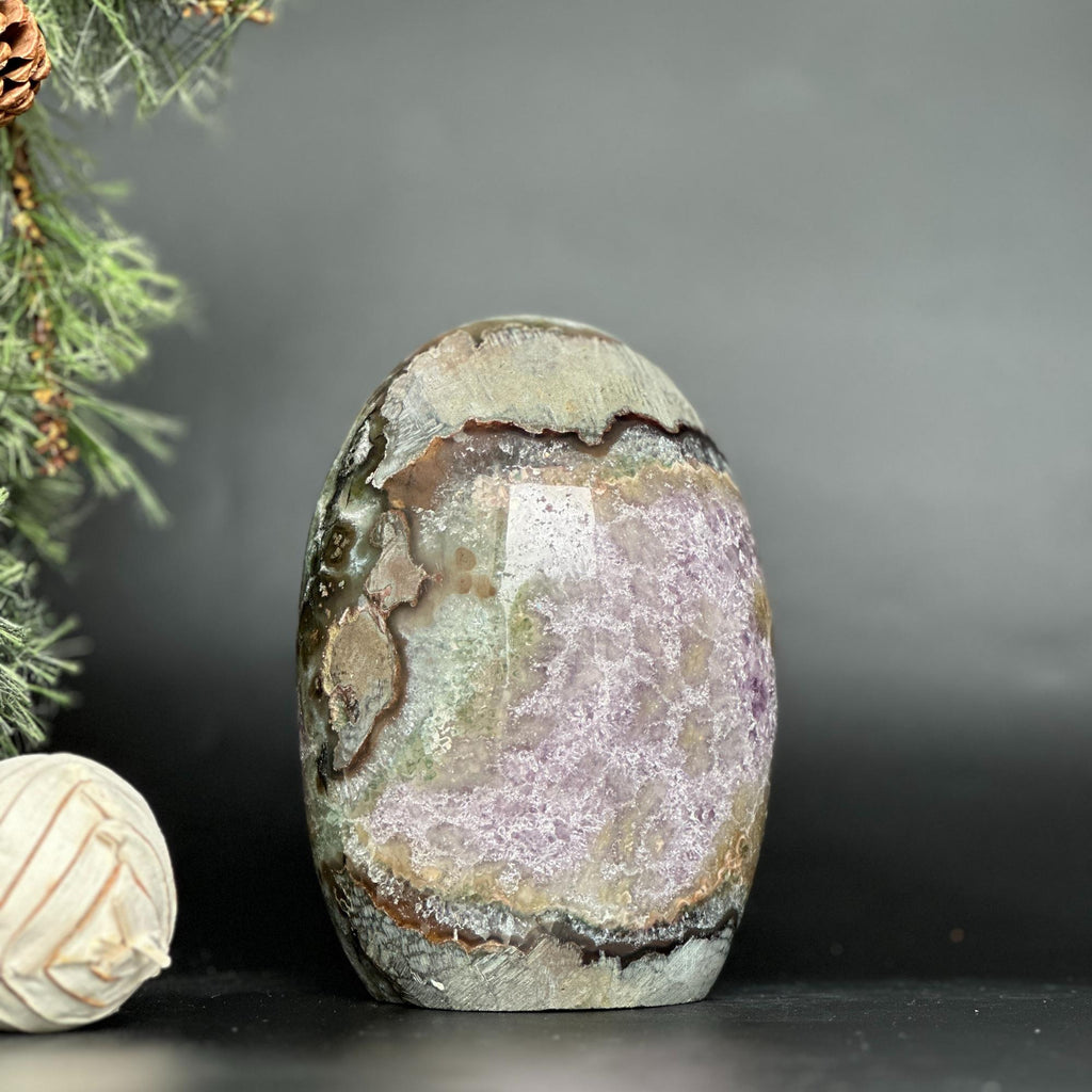 Amethyst geode, Unique egg shaped amethyst cluster with agate edges | Amethyst Geodes | Wiccan Center