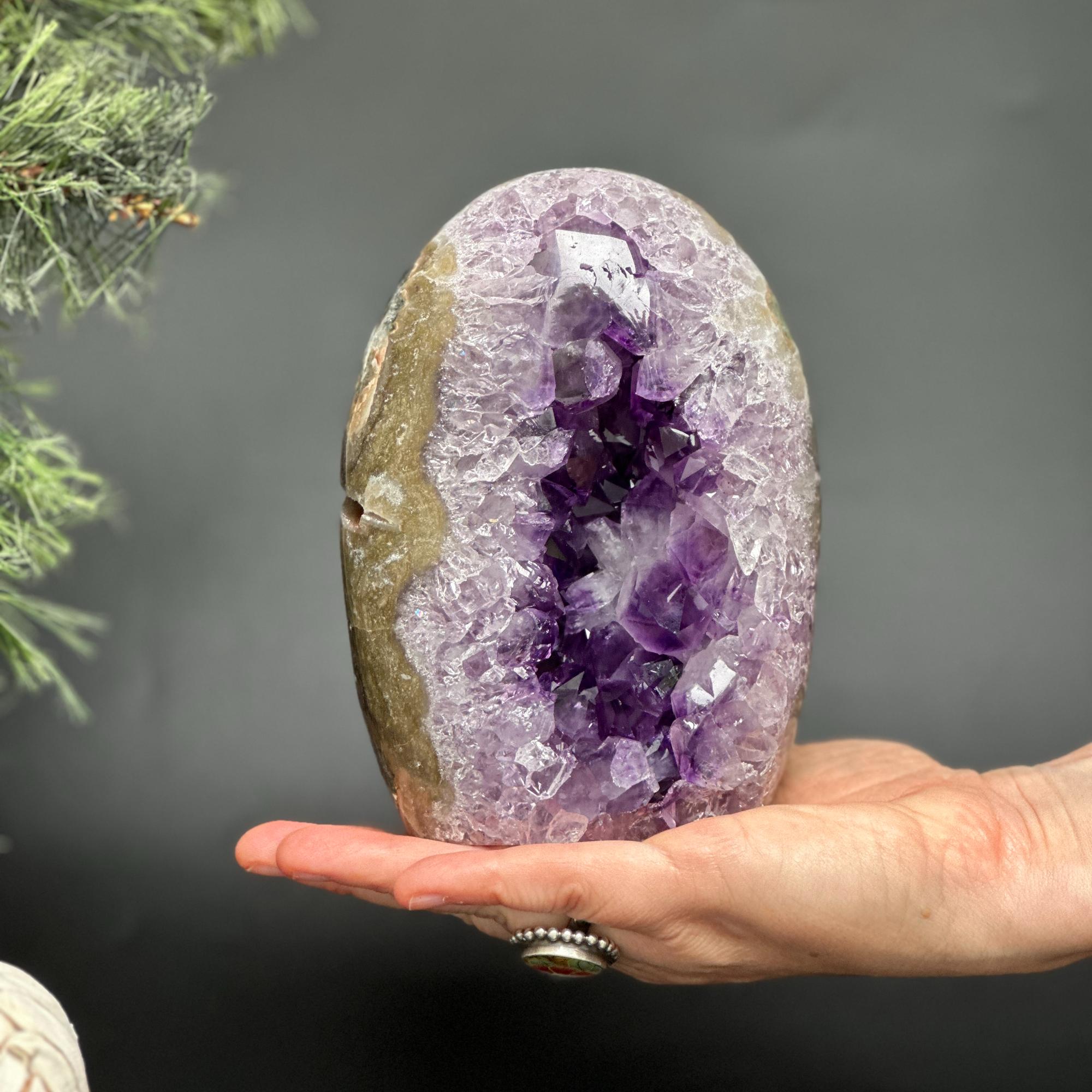 Amethyst geode, Unique egg shaped amethyst cluster with agate edges | Amethyst Geodes | Wiccan Center