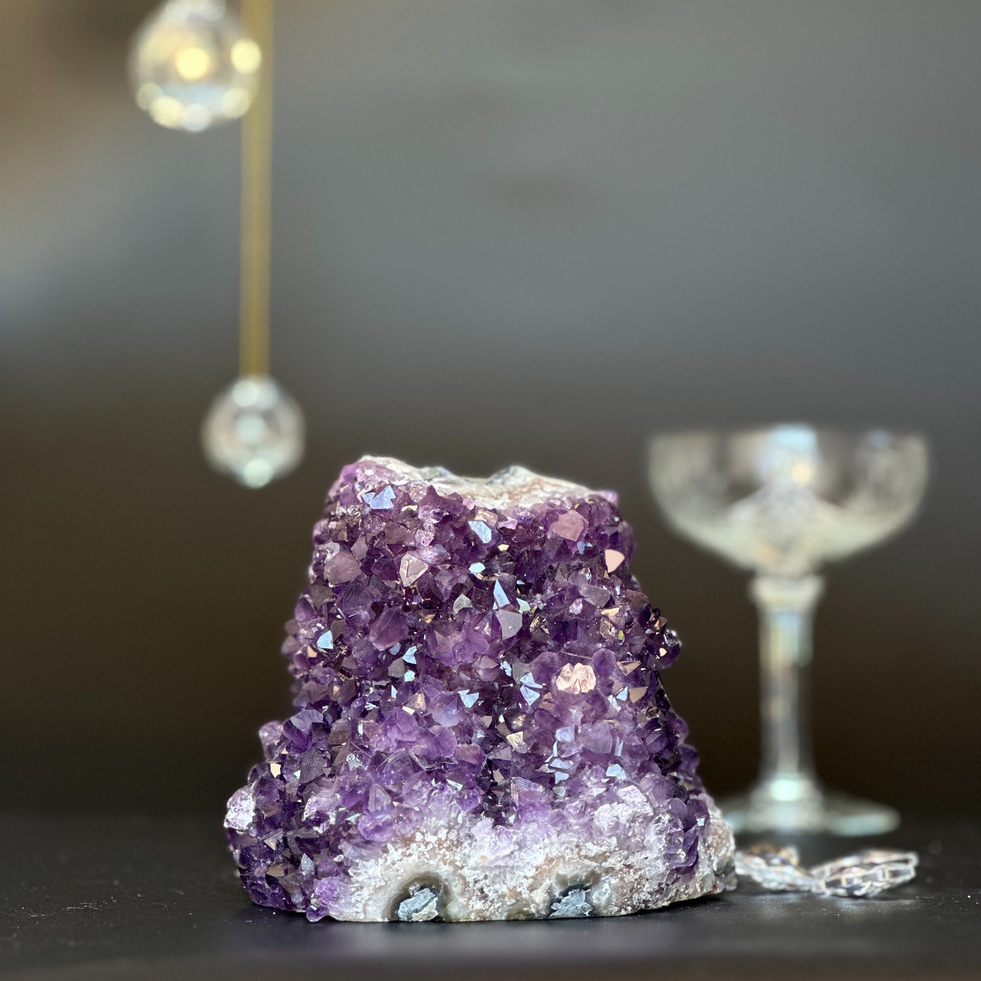 Amethyst geode cave with agate formations | Amethyst Geodes | Wiccan Center