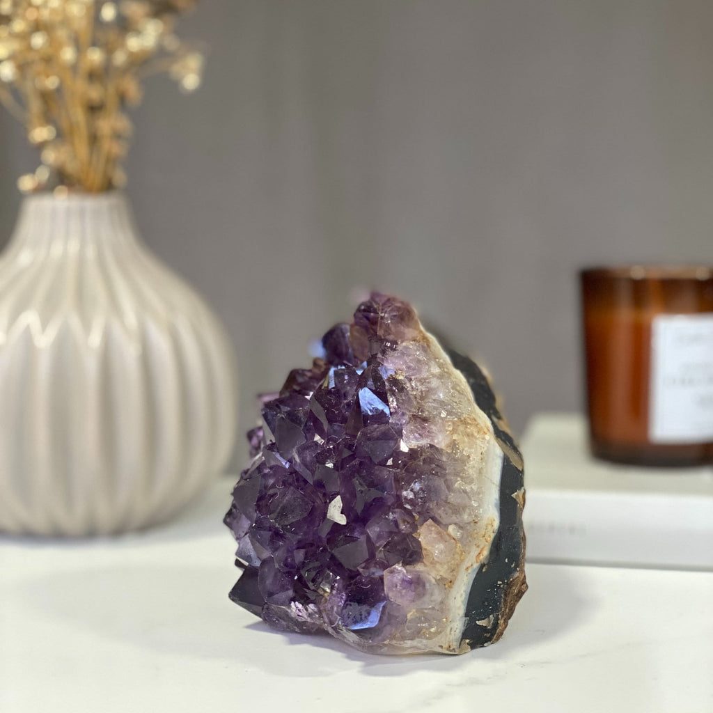 Amethyst geode with Agate banded, Amethyst self standing, Unique crystal cluster | Amethyst Geodes | Wiccan Center
