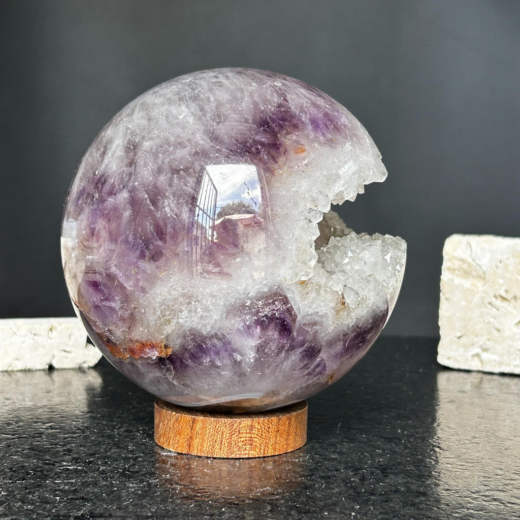 Amethyst quartz crystal | Amethyst Geodes | Wiccan Center