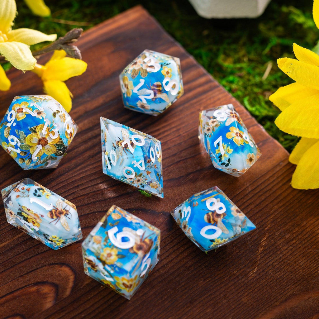 Bees And Flower Handmade Resin DND Dice Set | Resin Dice | Wiccan Center