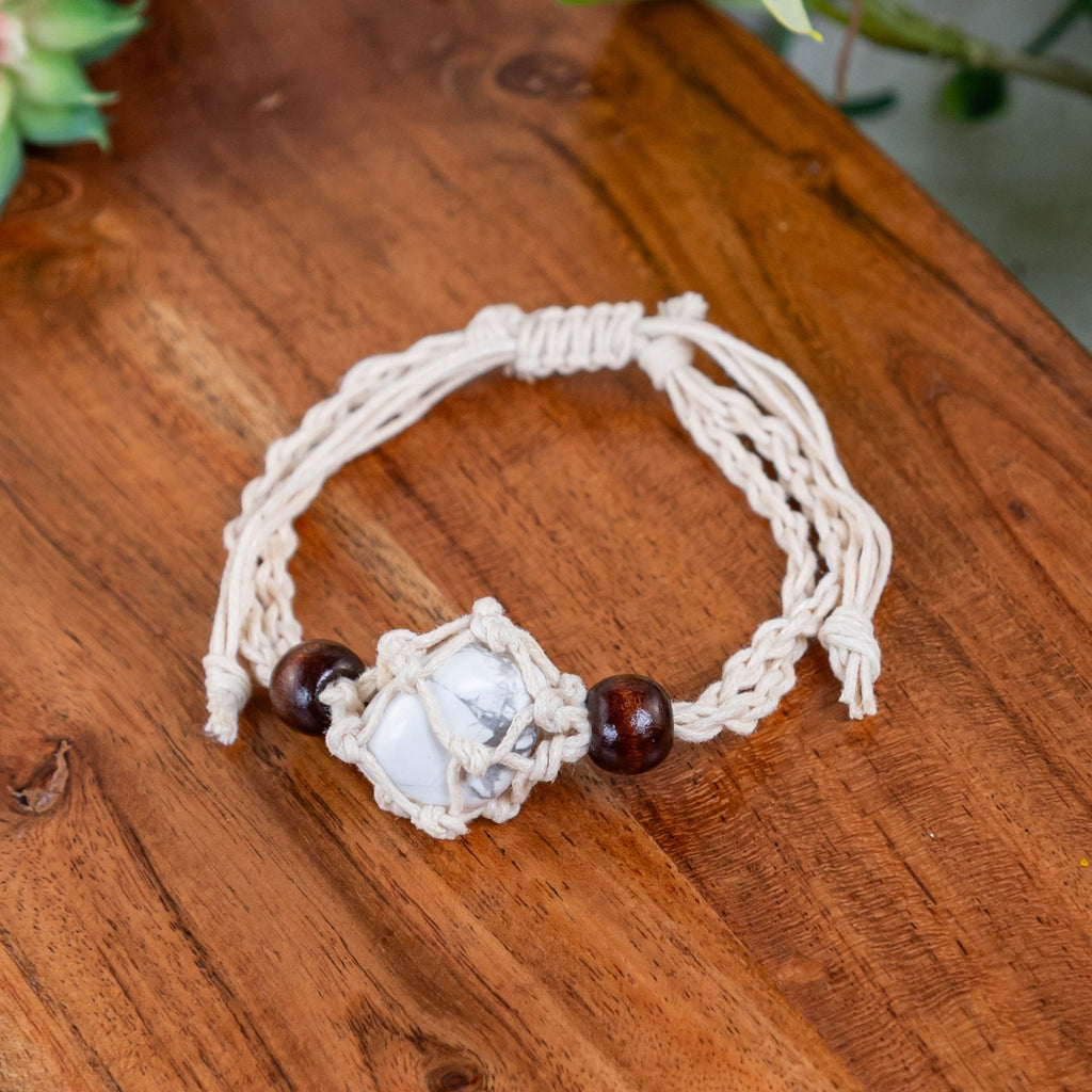 Adjustable Macrame Crystal Holder Bracelet | Bracelet | Wiccan Center