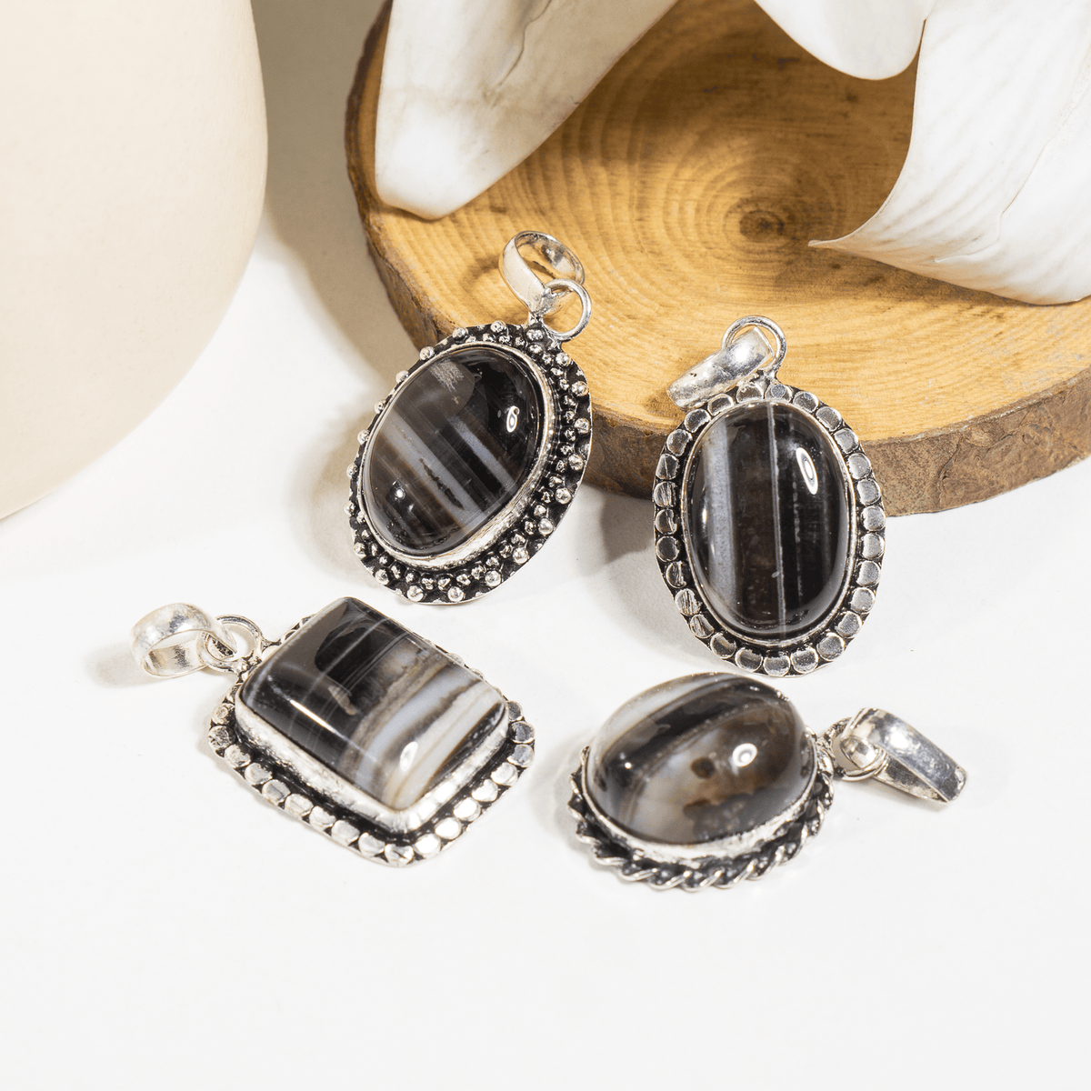 Black Sulemani Agate Pendants – Natural Crystal Pendants Healing Cabochon Pendants
