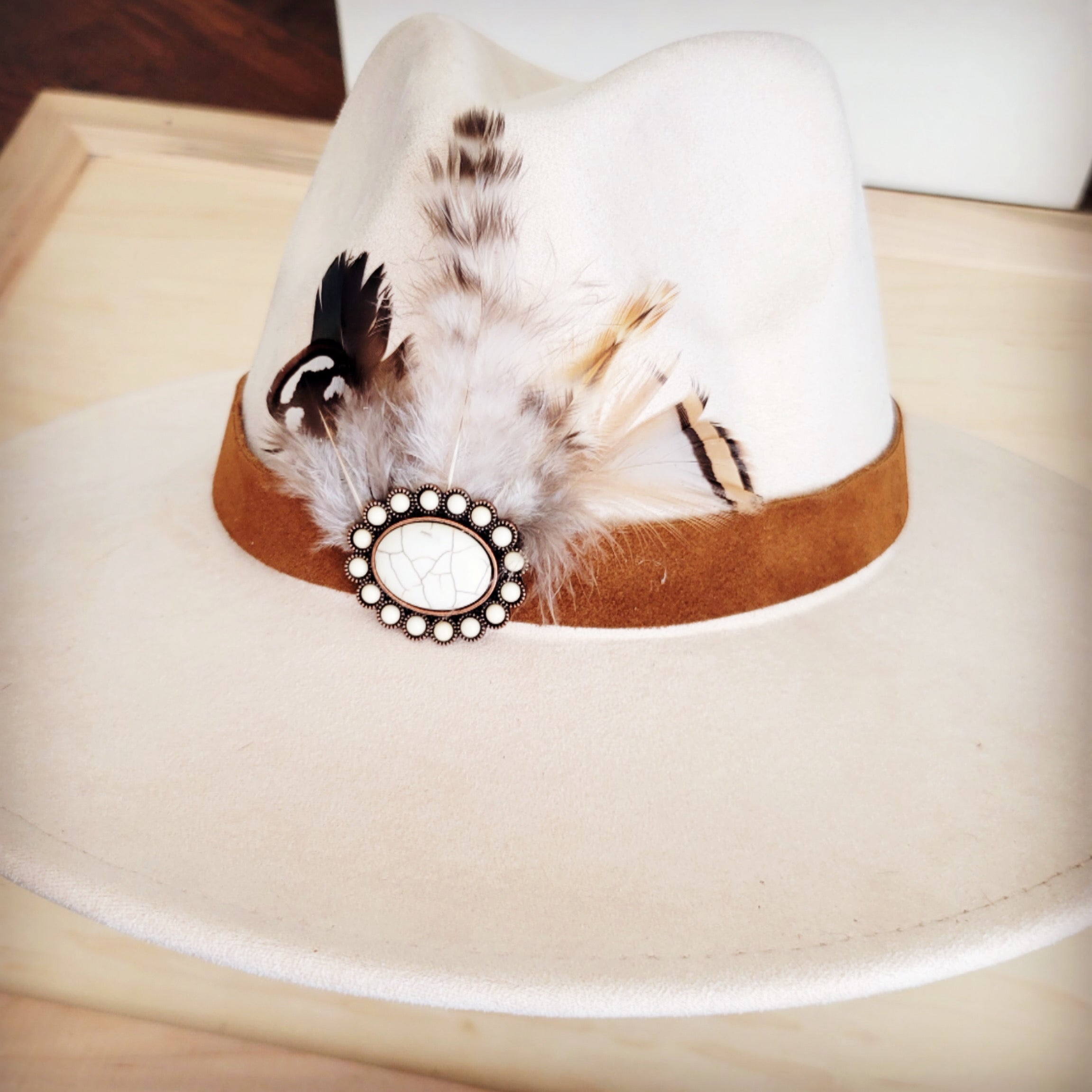 **Genuine Suede Leather Hat Band w/ Stone Pendant & Feathers 954u | Hat Band | Wiccan Center