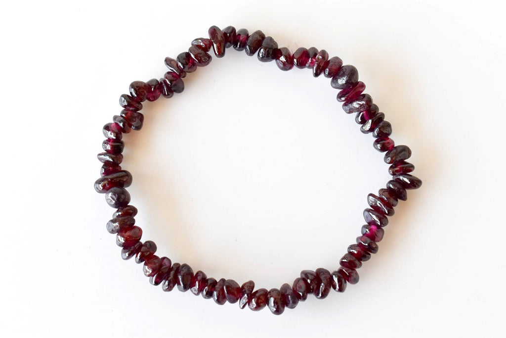 Garnet Chip Bracelet (Prosperity and Protection) | Bracelets | Wiccan Center