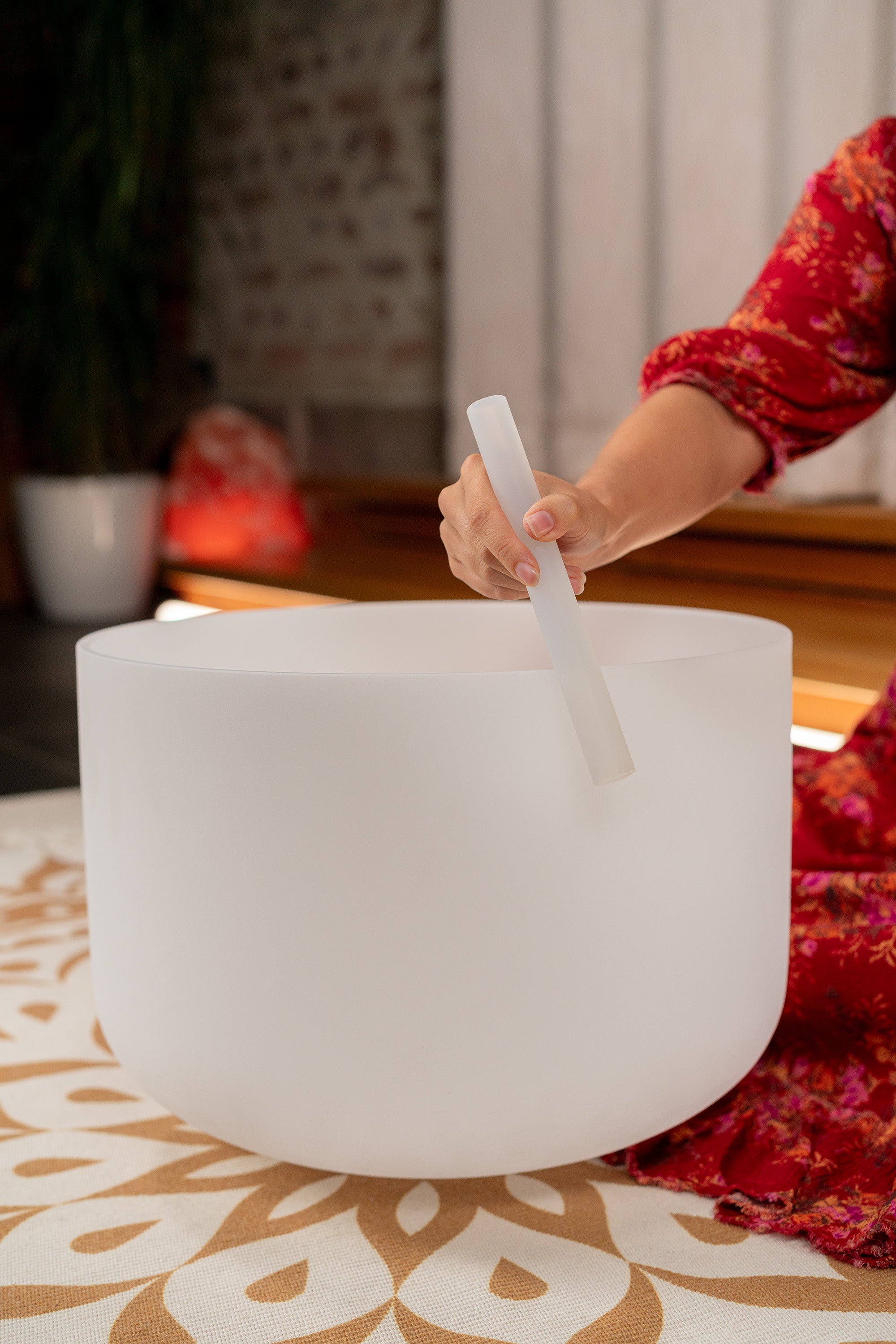 16" White-Frosted Crystal Singing Bowl, Note D3, Sacral Chakra 440hz | | Wiccan Center