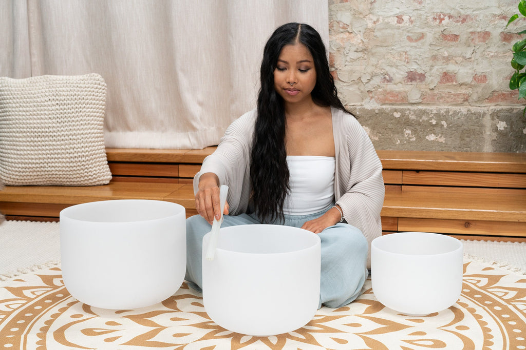 3-Piece White-Frosted Crystal Singing Bowl Set, G4/E4/C4, 432 Hz | | Wiccan Center