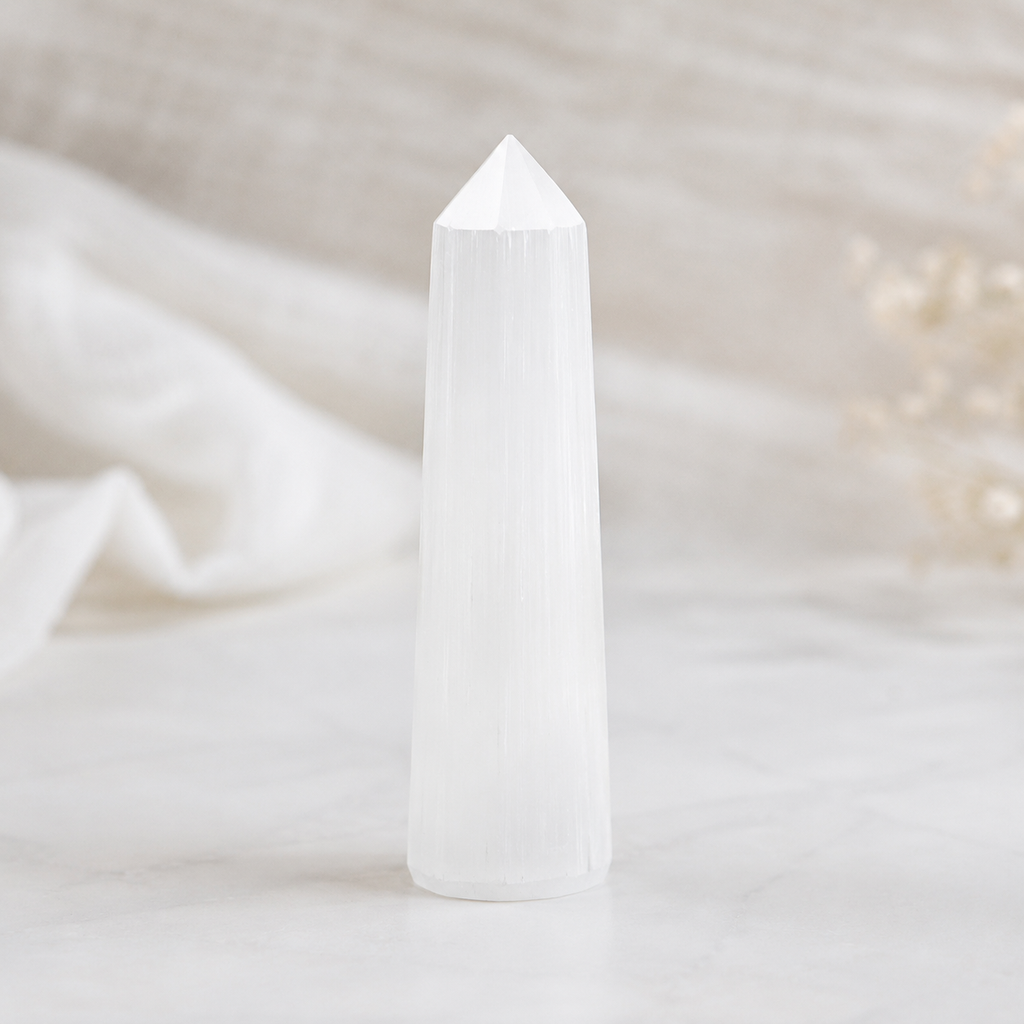 Selenite Tower Point (Insight and Flexibility)