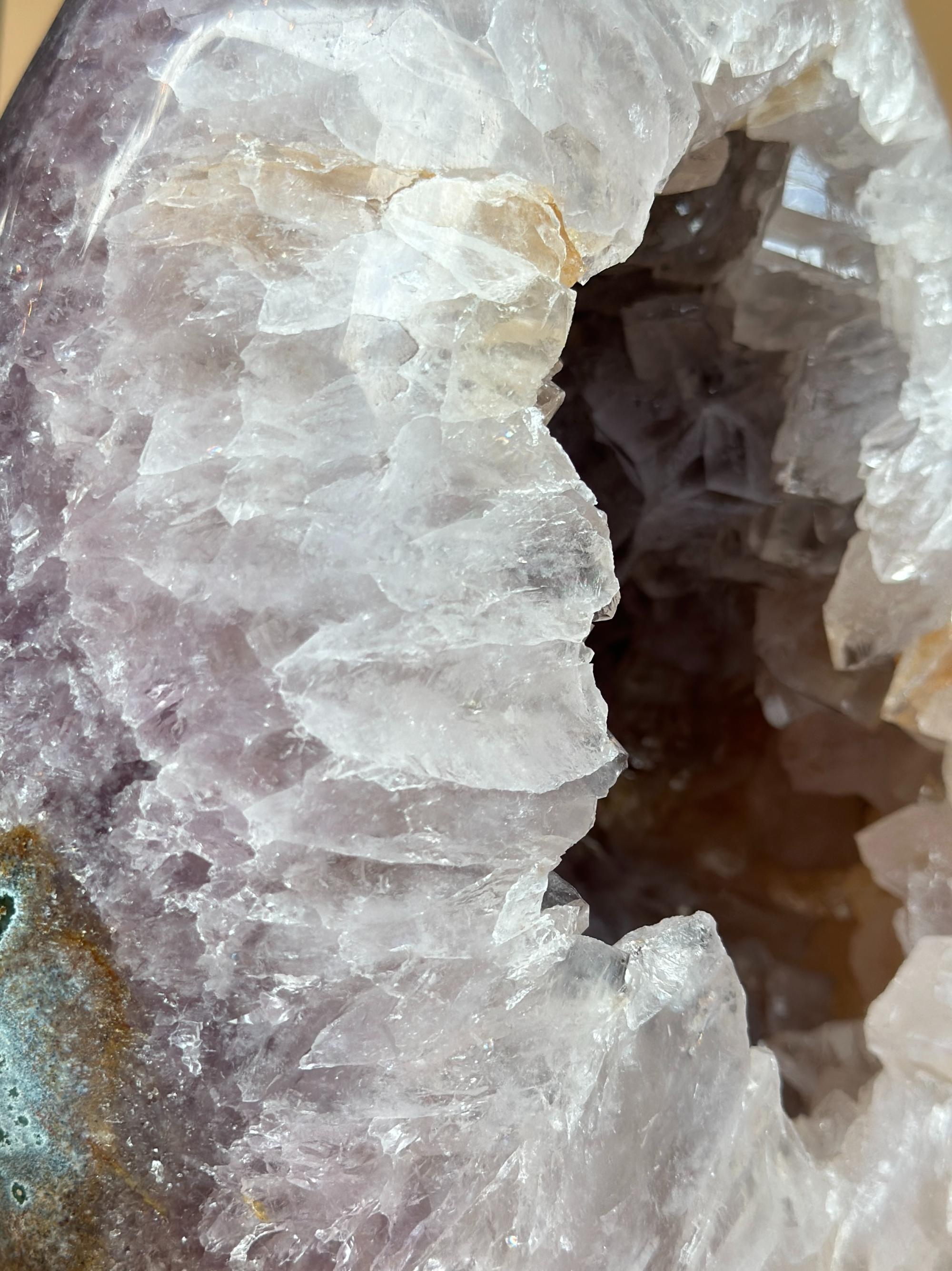Crystal Geode, home decor with crystals eggs, quartz and agate find | Amethyst Geodes | Wiccan Center