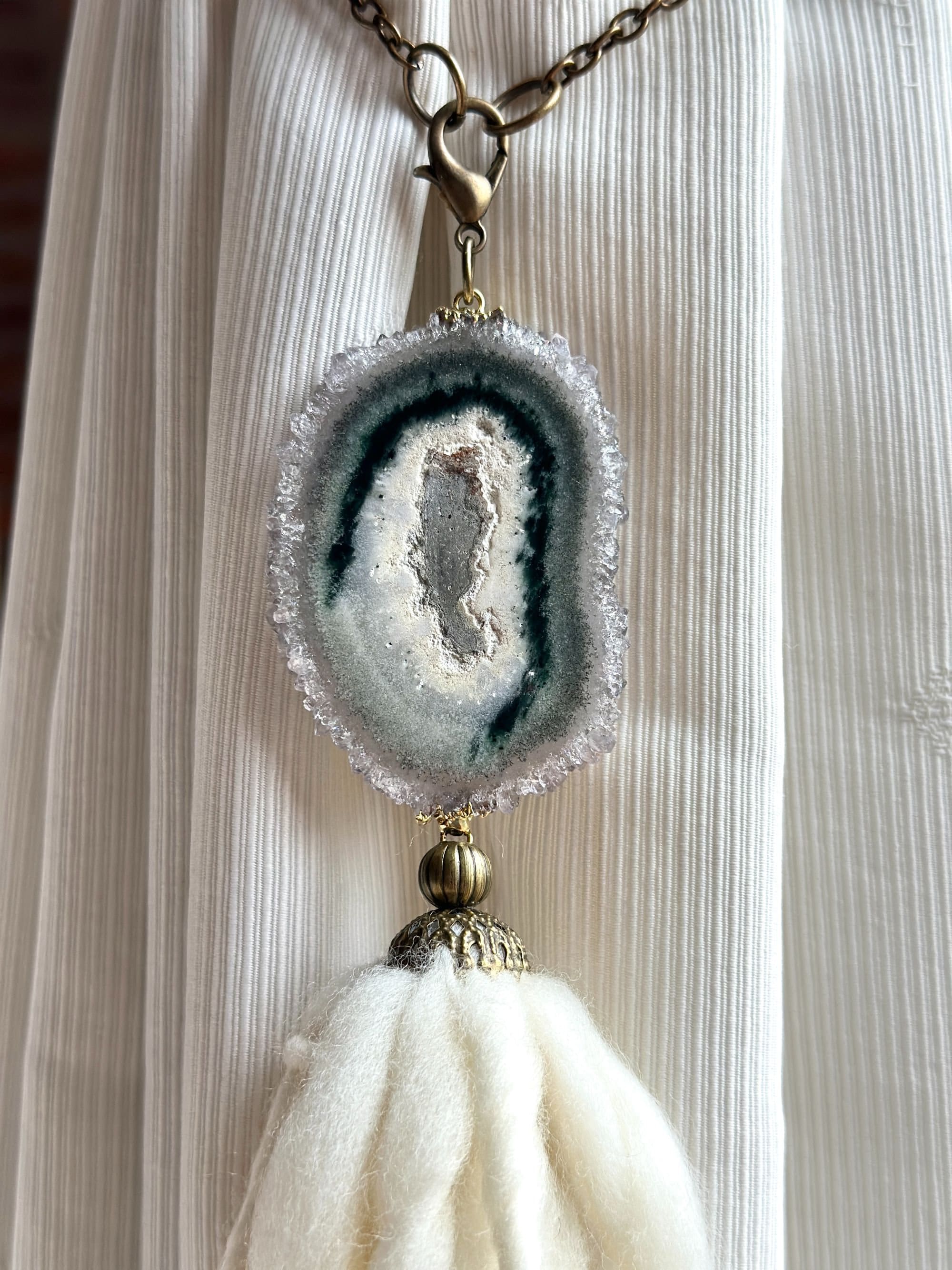 Curtains Tie Back with Amethyst Crystal and Merino Wool Tassels, Stalactite Stone Home Decor, window curtains holder with metal chains | Curtains Holder | Wiccan Center