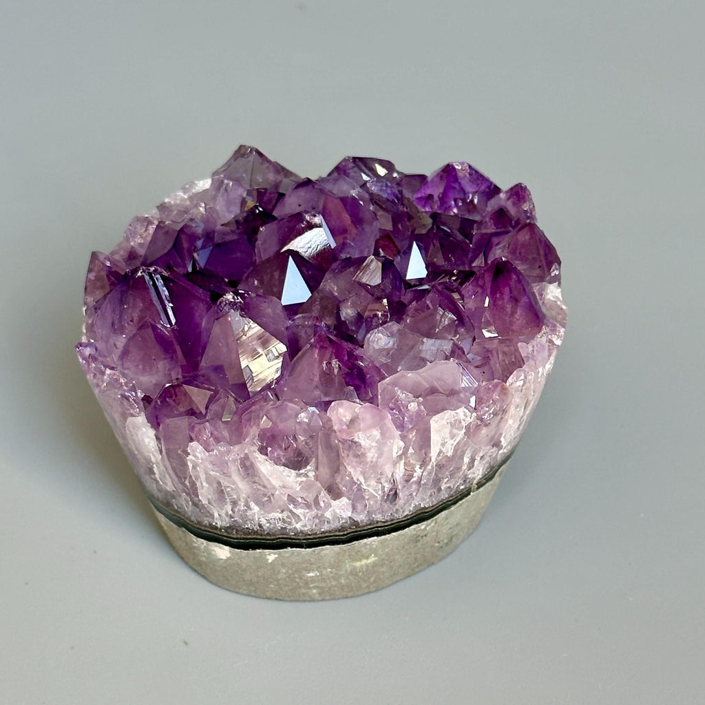 Amethyst Cupcake, A quality cupcake-shaped amethyst with agate banded, Everlast Christmas Gift, Funny Geode Crystal | | Wiccan Center