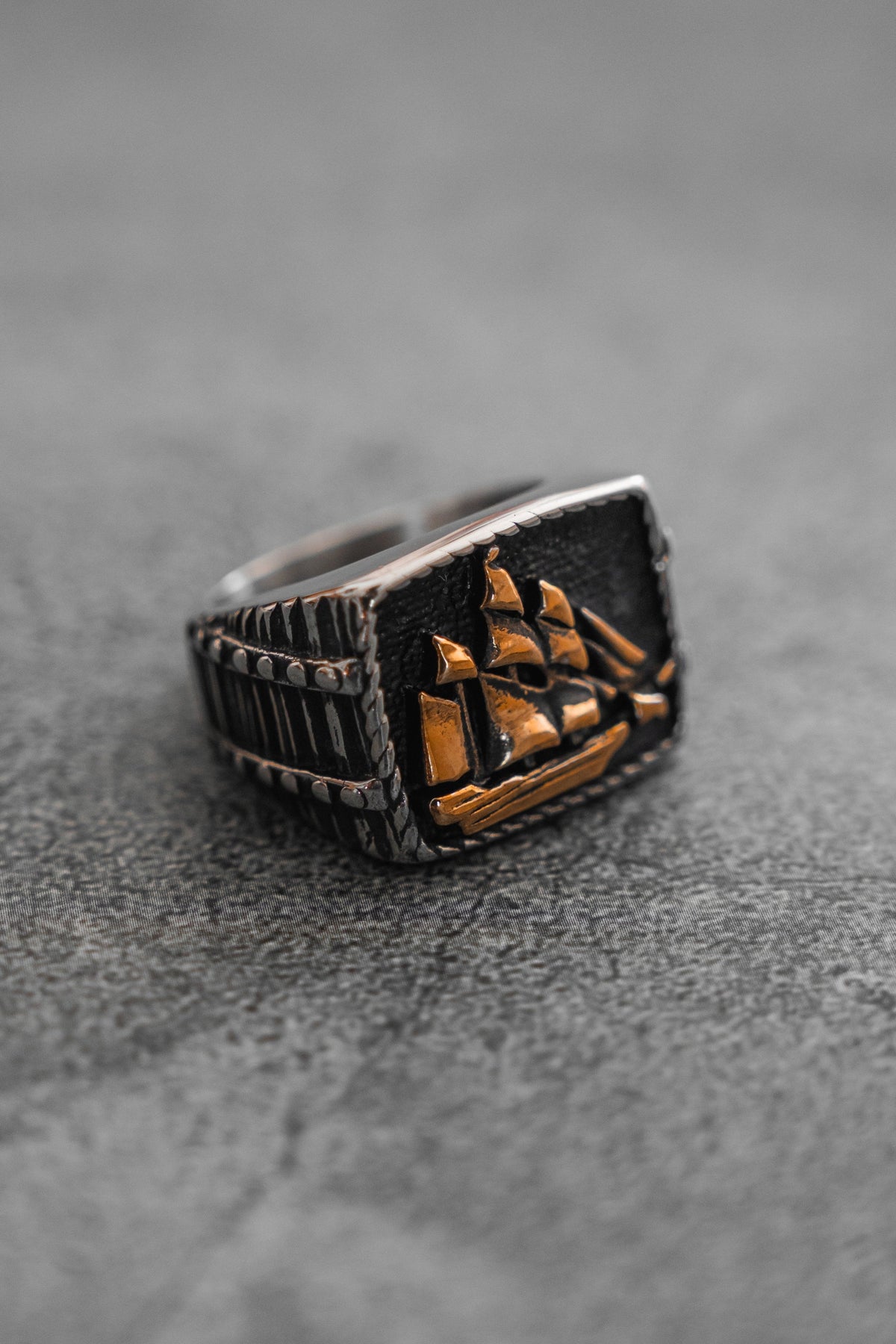 Queen Anne's Revenge Ring | jewelry | Wiccan Center