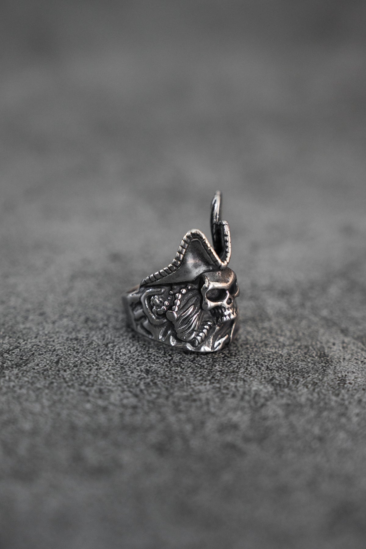 Untamed Pirate Ring | jewelry | Wiccan Center