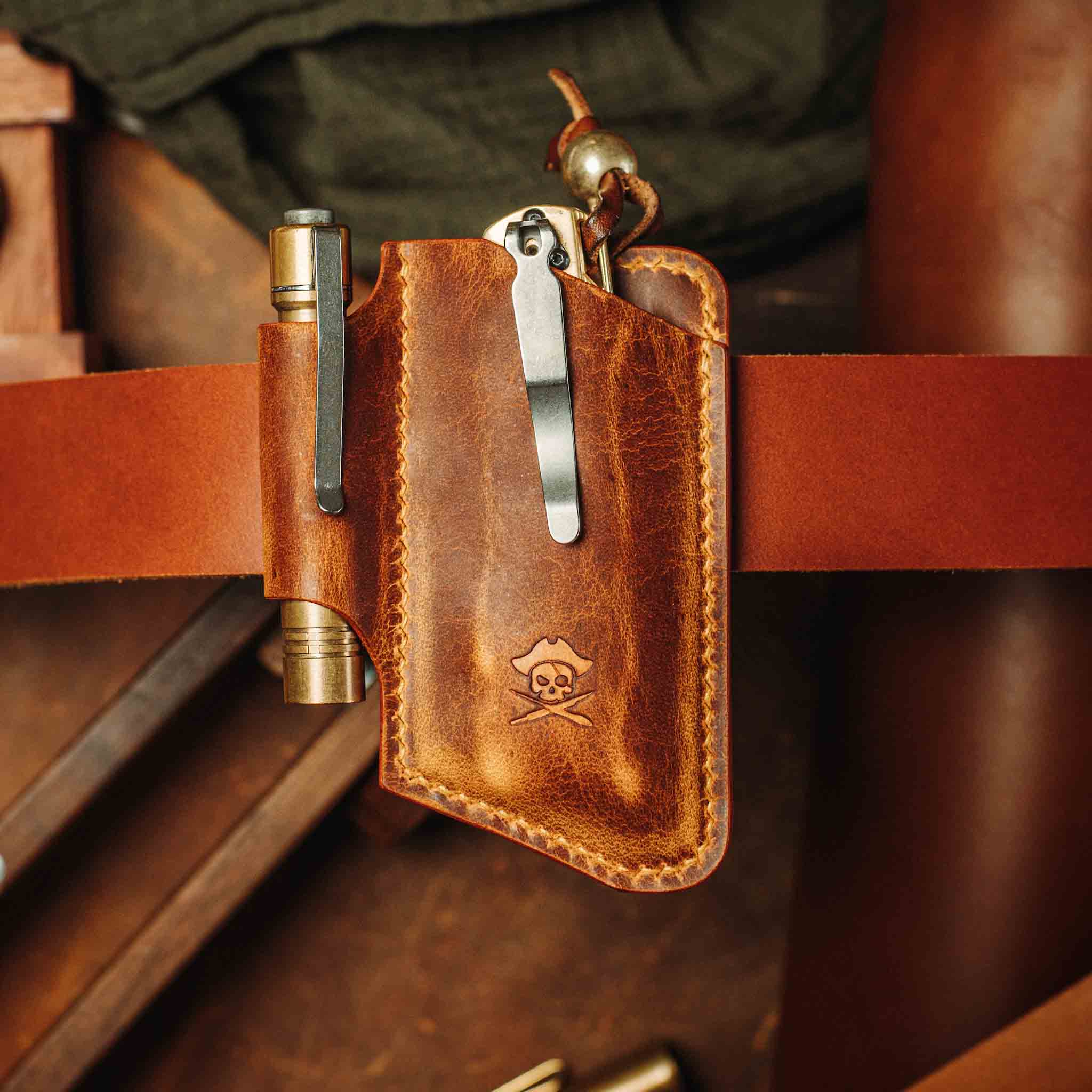Pirate Goods Sailor v4 Knife Sheath – Leather EDC Belt Knife Holder | Belt Organizer | Wiccan Center