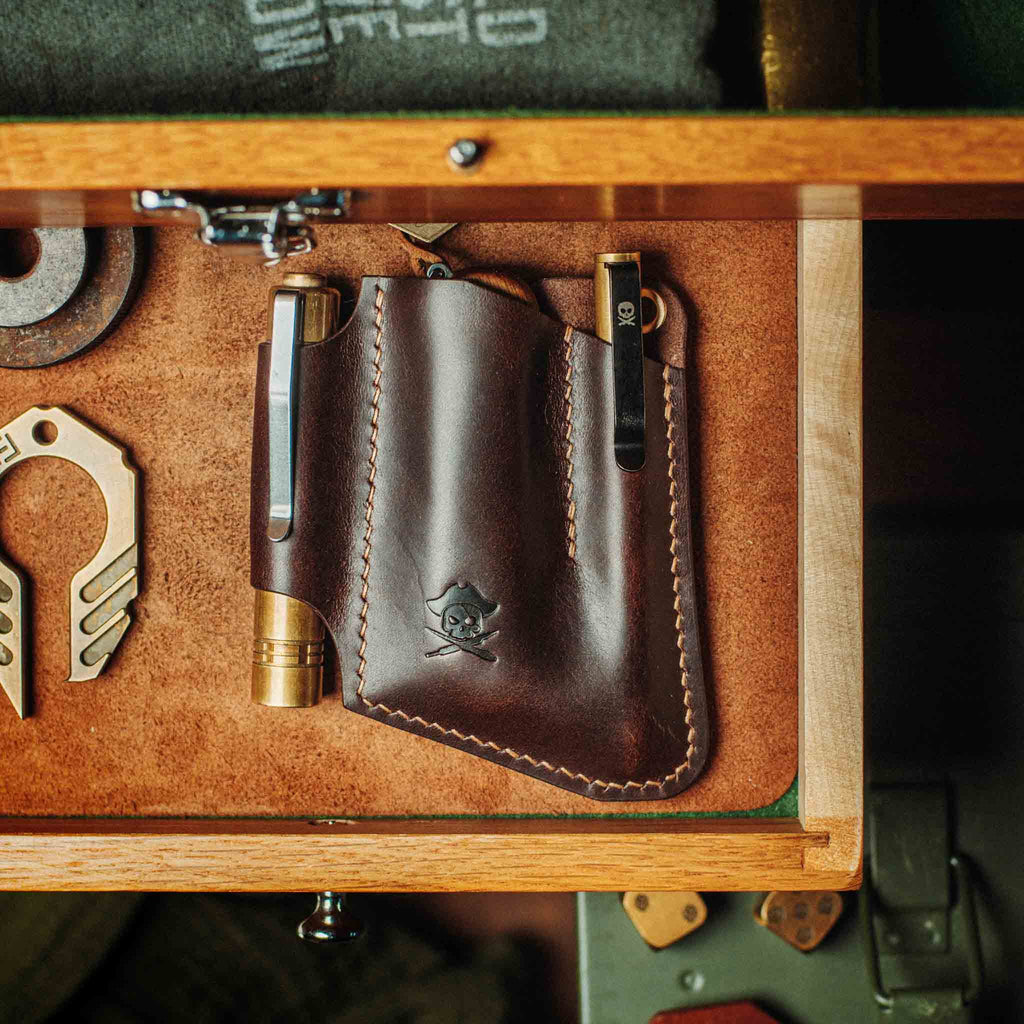 Pirate Goods First Mate v3 Pocket Organizer – Leather EDC Pocket Carrier | Pocket Organizer | Wiccan Center