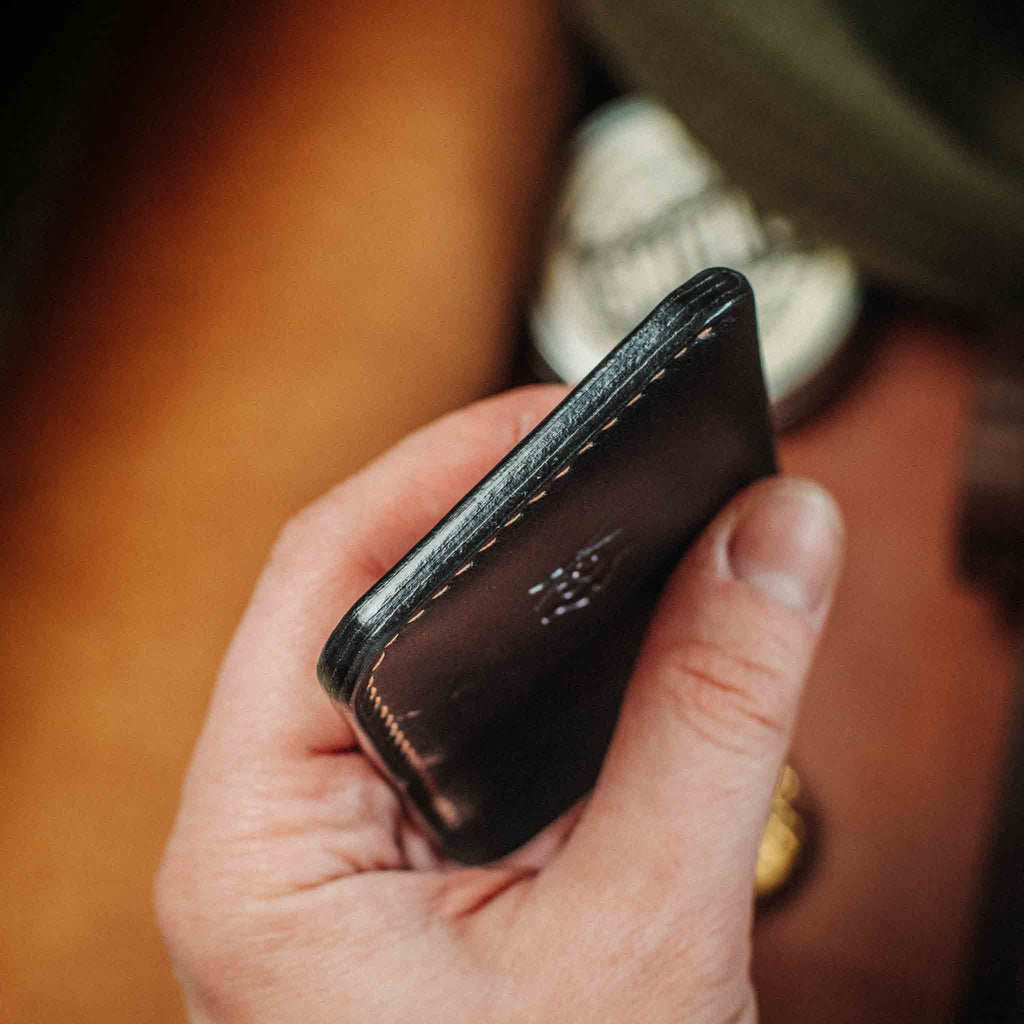 Venturer v2 – Minimalist Leather Wallet | Card Holder | Wiccan Center