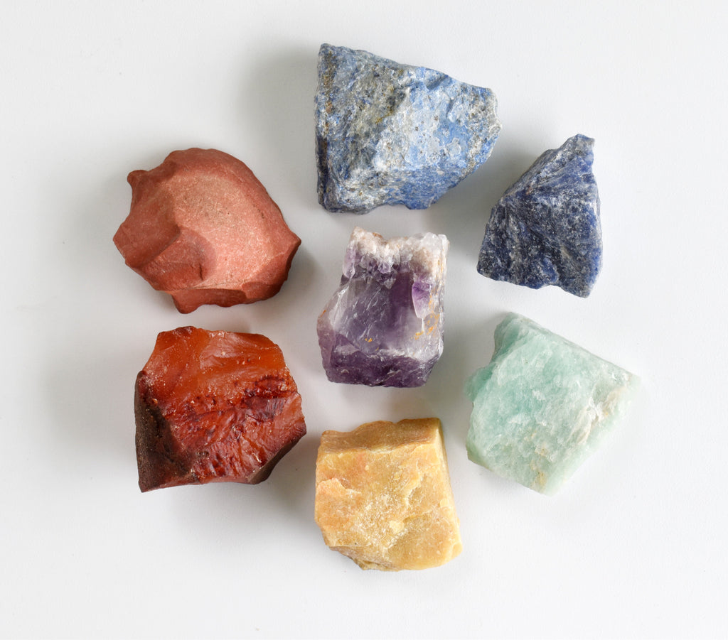 Chakra Crystals Set, 7 Chakra Rough Stones Set, Wooden Grid Plate, Selenite Log | | Wiccan Center