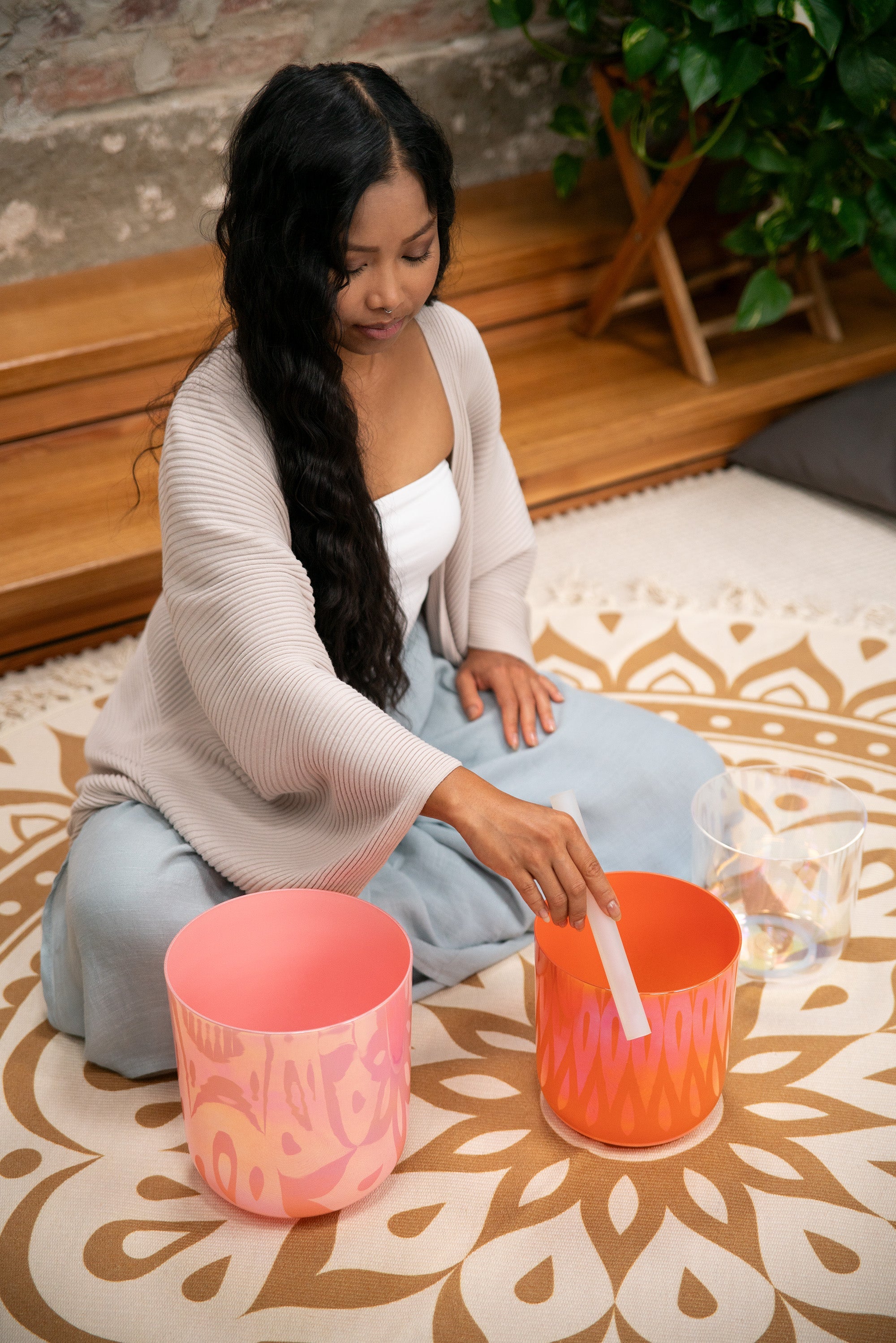 3-Piece Essence Crystal Singing Bowl Set, E4/C4/G3, 440 Hz | | Wiccan Center