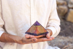 Flower of Life Copper Orgone Pyramid with Amethyst (Authentic- REAL) | Orgone Pyramids | Wiccan Center