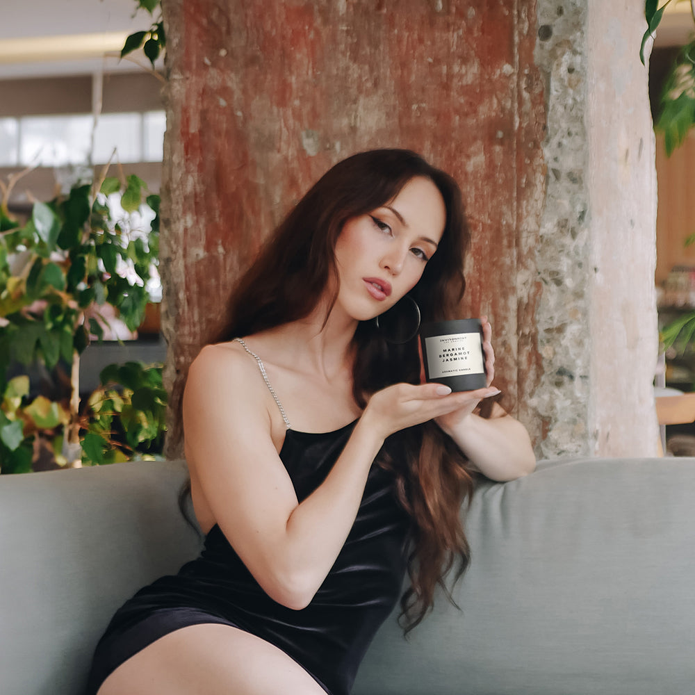 8oz Marine | Bergamot | Jasmine Candle with Lid and Box (Inspired by The Ritz Carlton Hotel®)