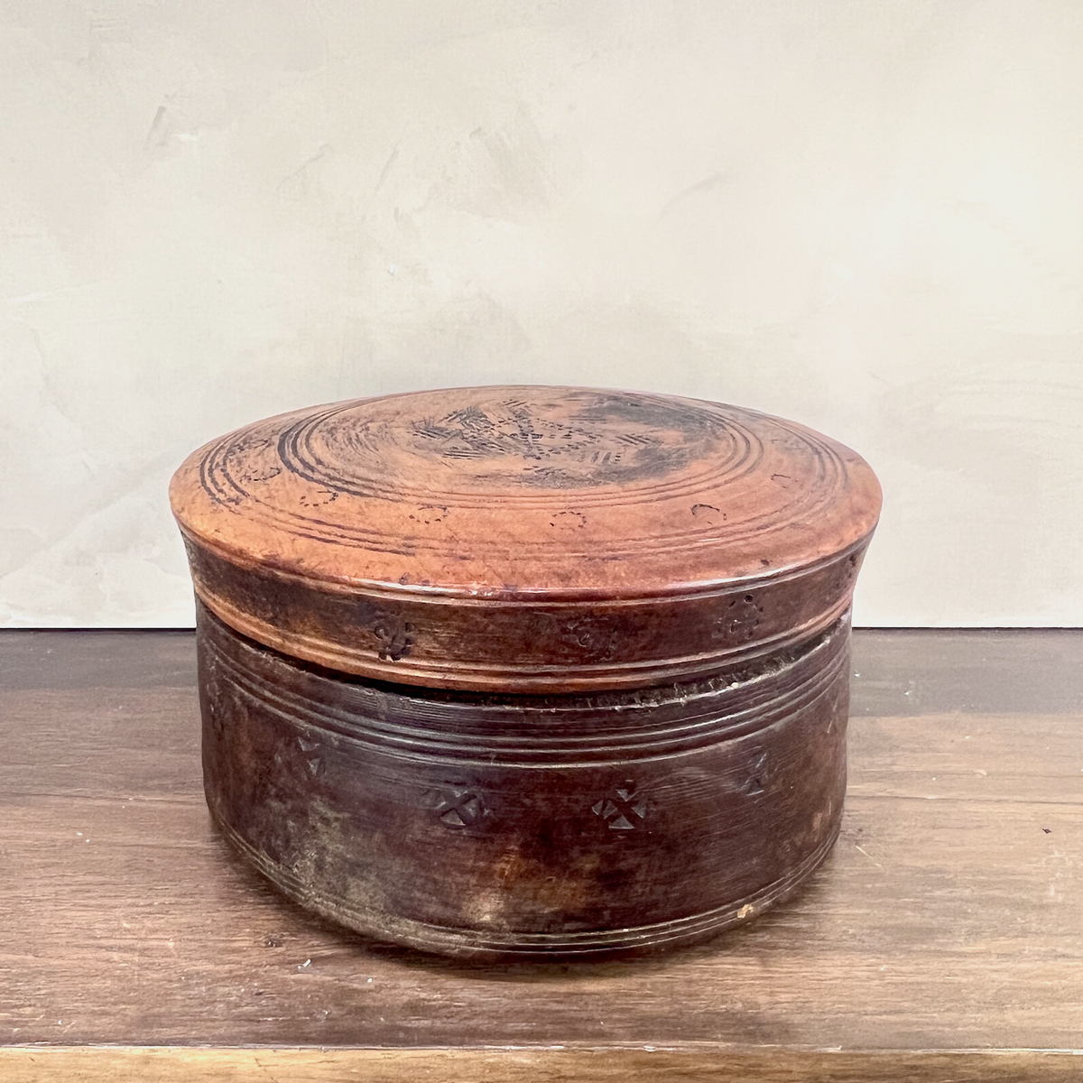 Fedir Vintage Box | Box | Wiccan Center