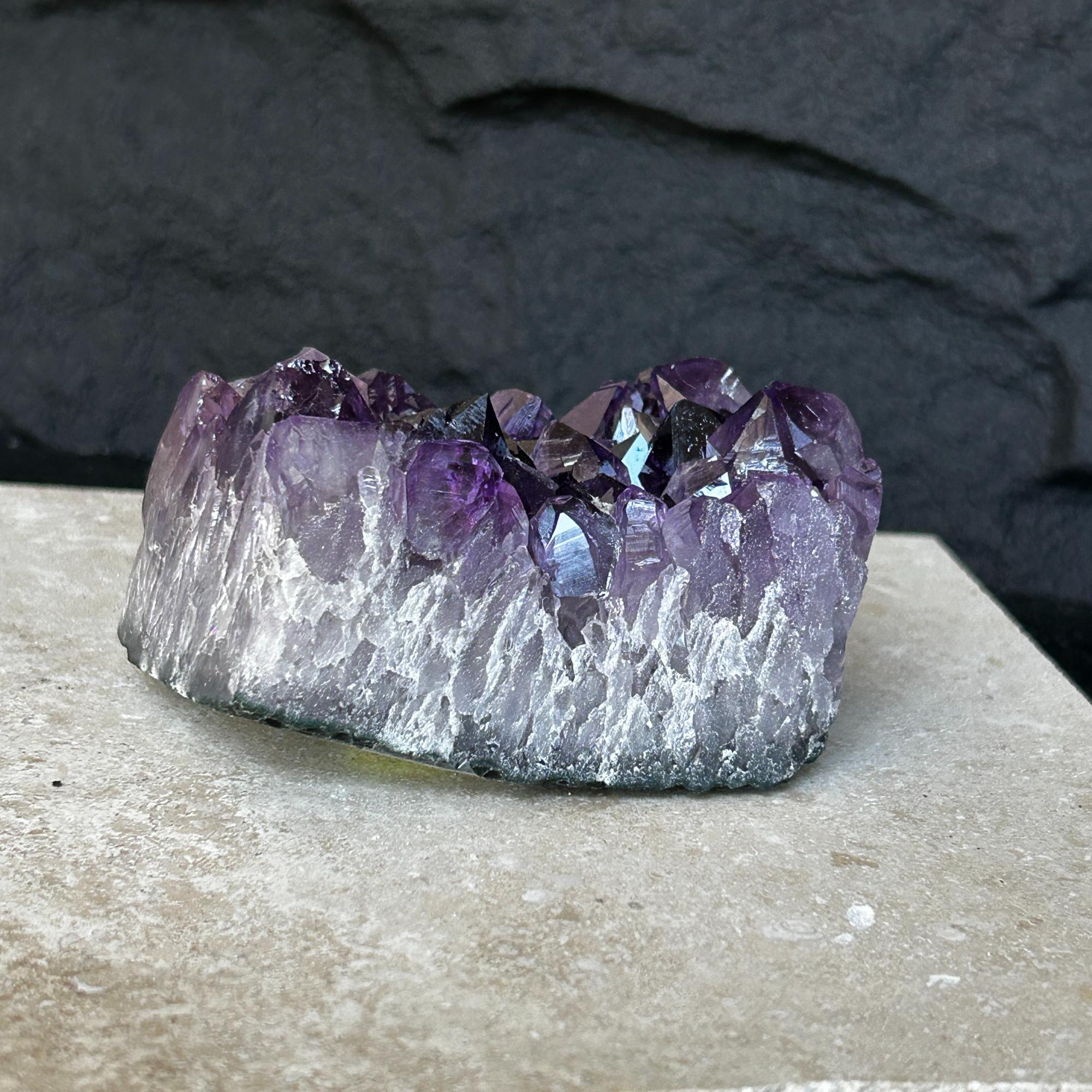 Flat amethyst, Unique raw crystal cluster | Amethyst Geodes | Wiccan Center