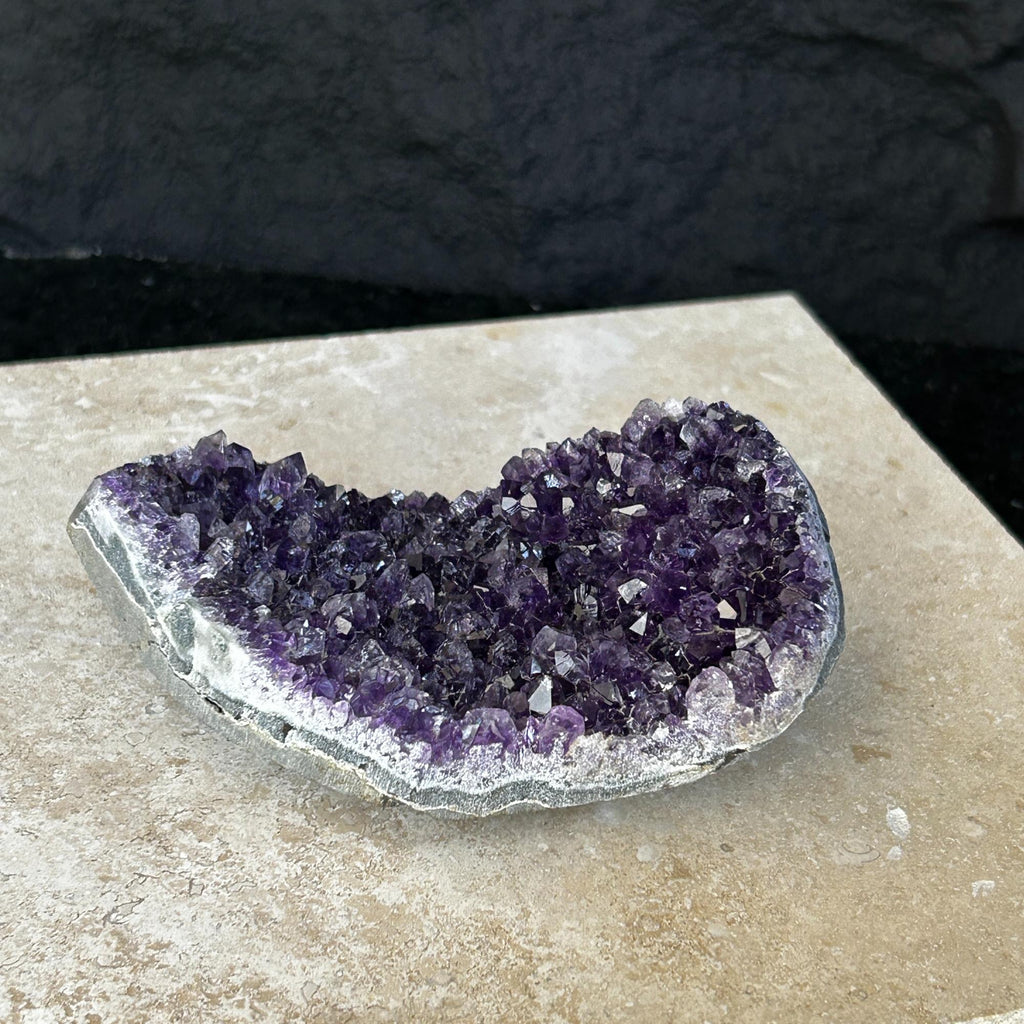 Flat amethyst raw purple crystal cluster | Amethyst Geodes | Wiccan Center