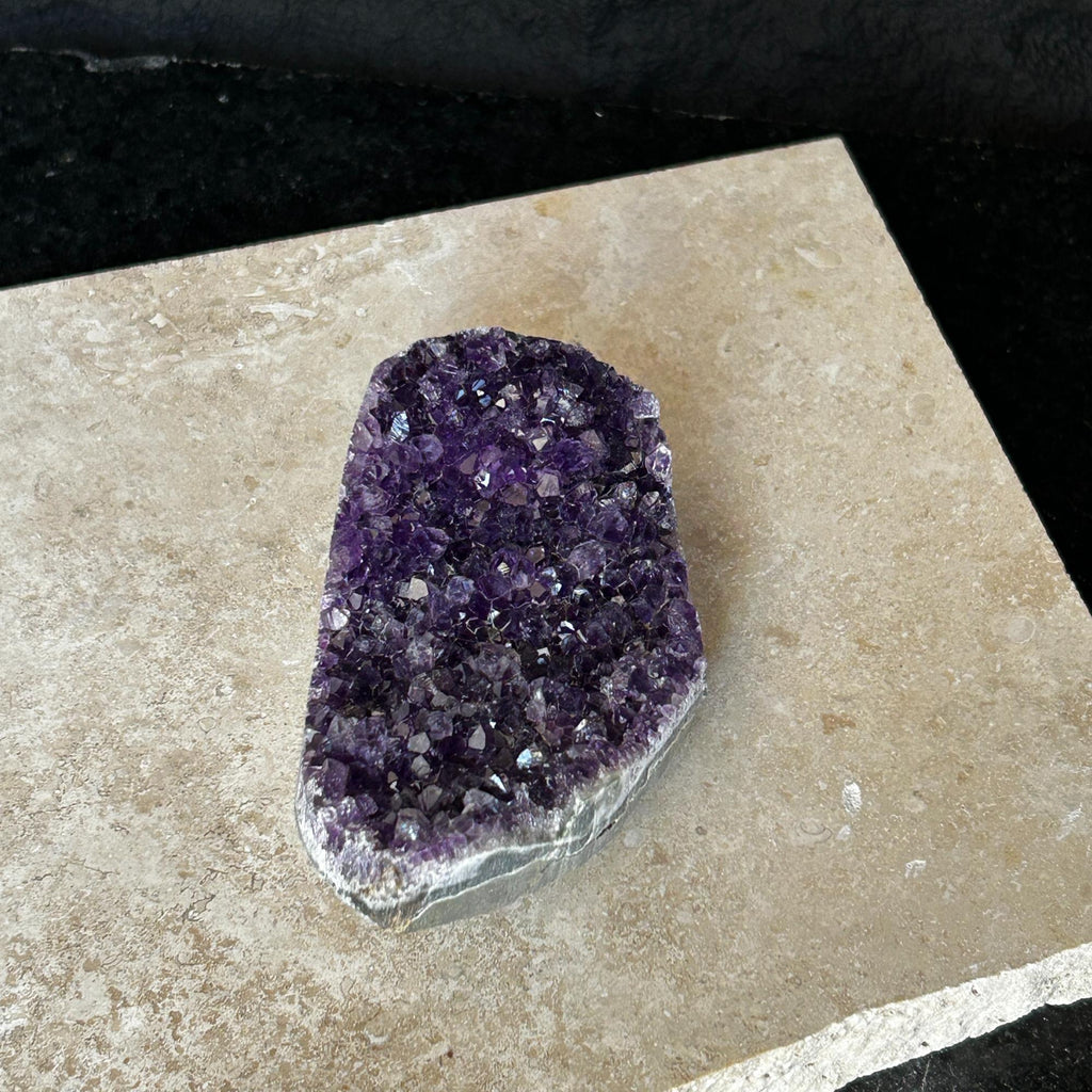 Flat amethyst raw purple crystal cluster | Amethyst Geodes | Wiccan Center