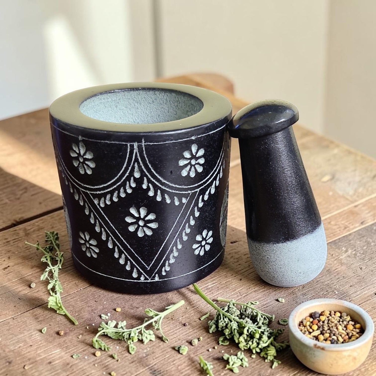Floral Hand Carved Black Soapstone Mortar & Pestle 3"
