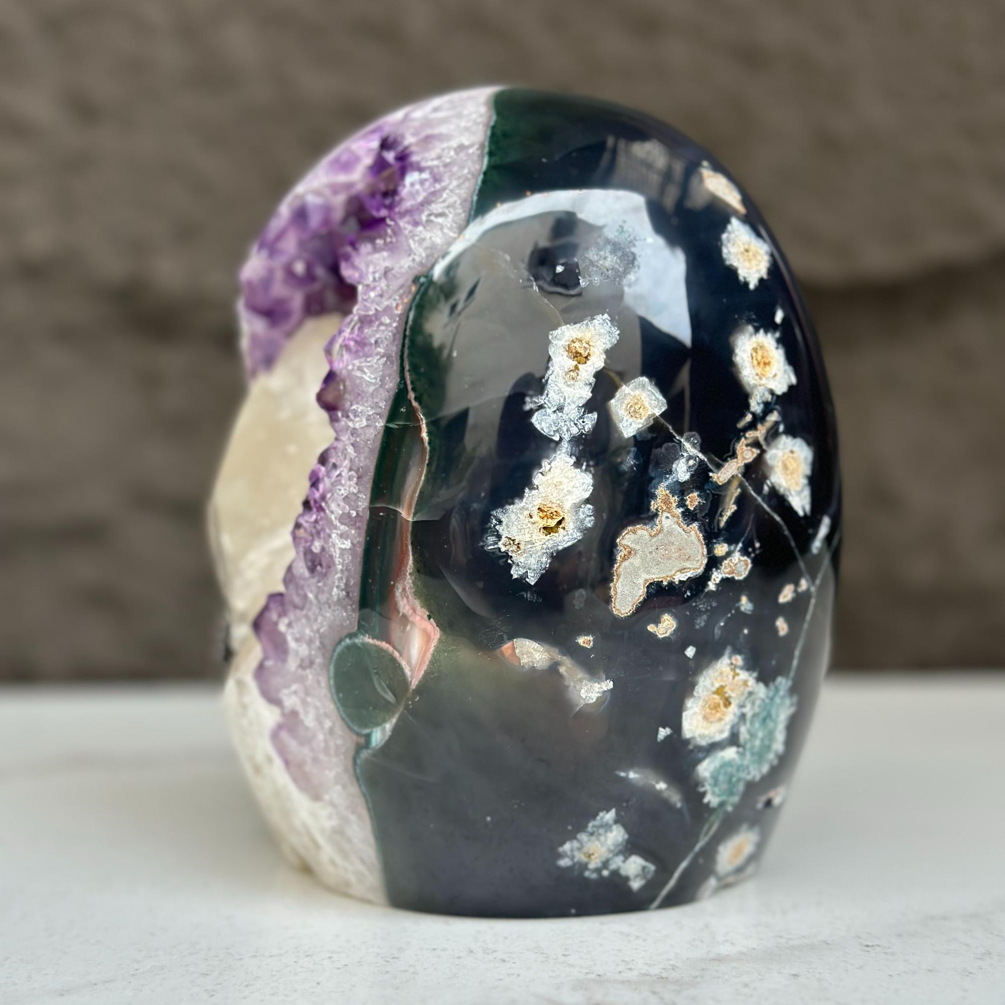 Large Uruguayan Quartz Geode Egg | Rocks & Fossils | Wiccan Center