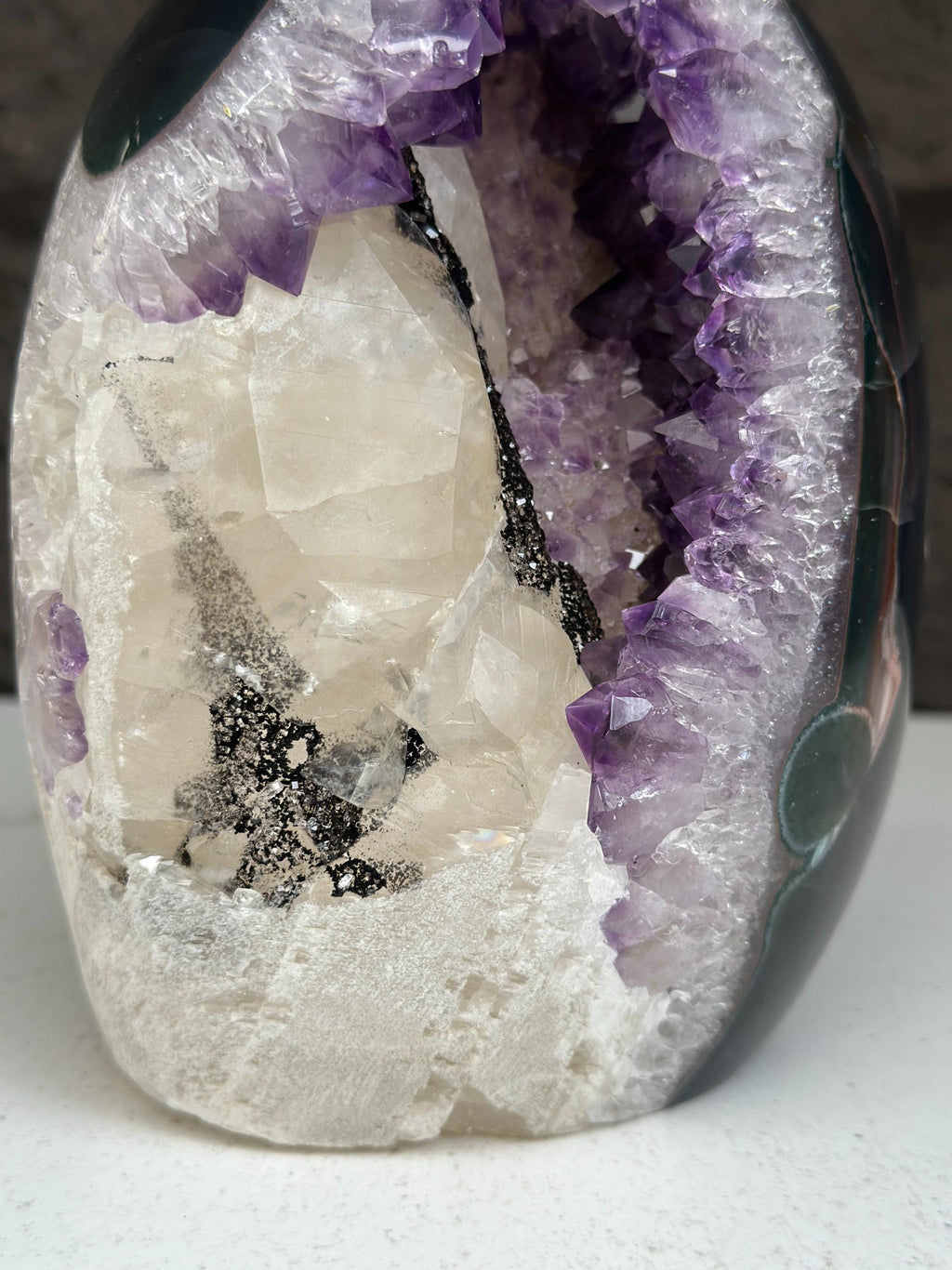 Large Uruguayan Quartz Geode Egg | Rocks & Fossils | Wiccan Center