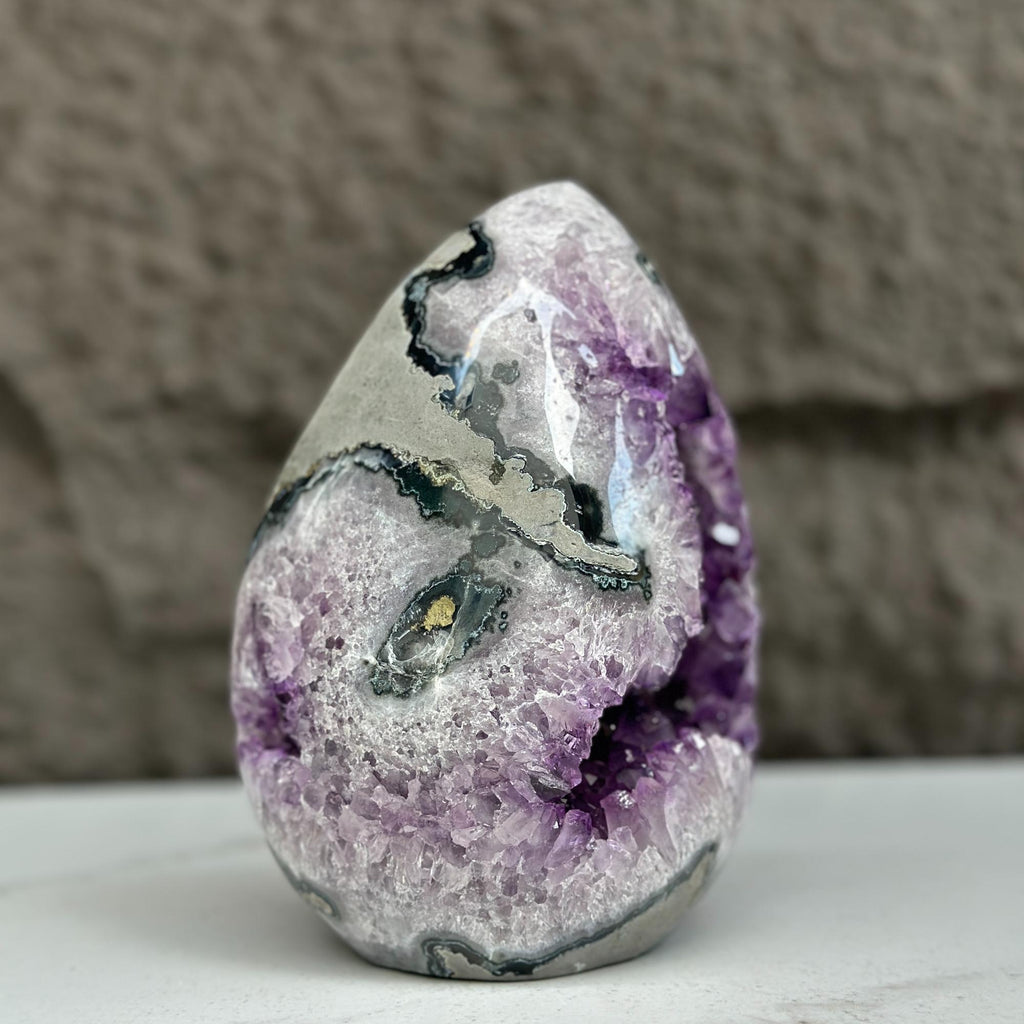 Semi precious stone, large amethyst geode | Geodes & Bowls | Wiccan Center
