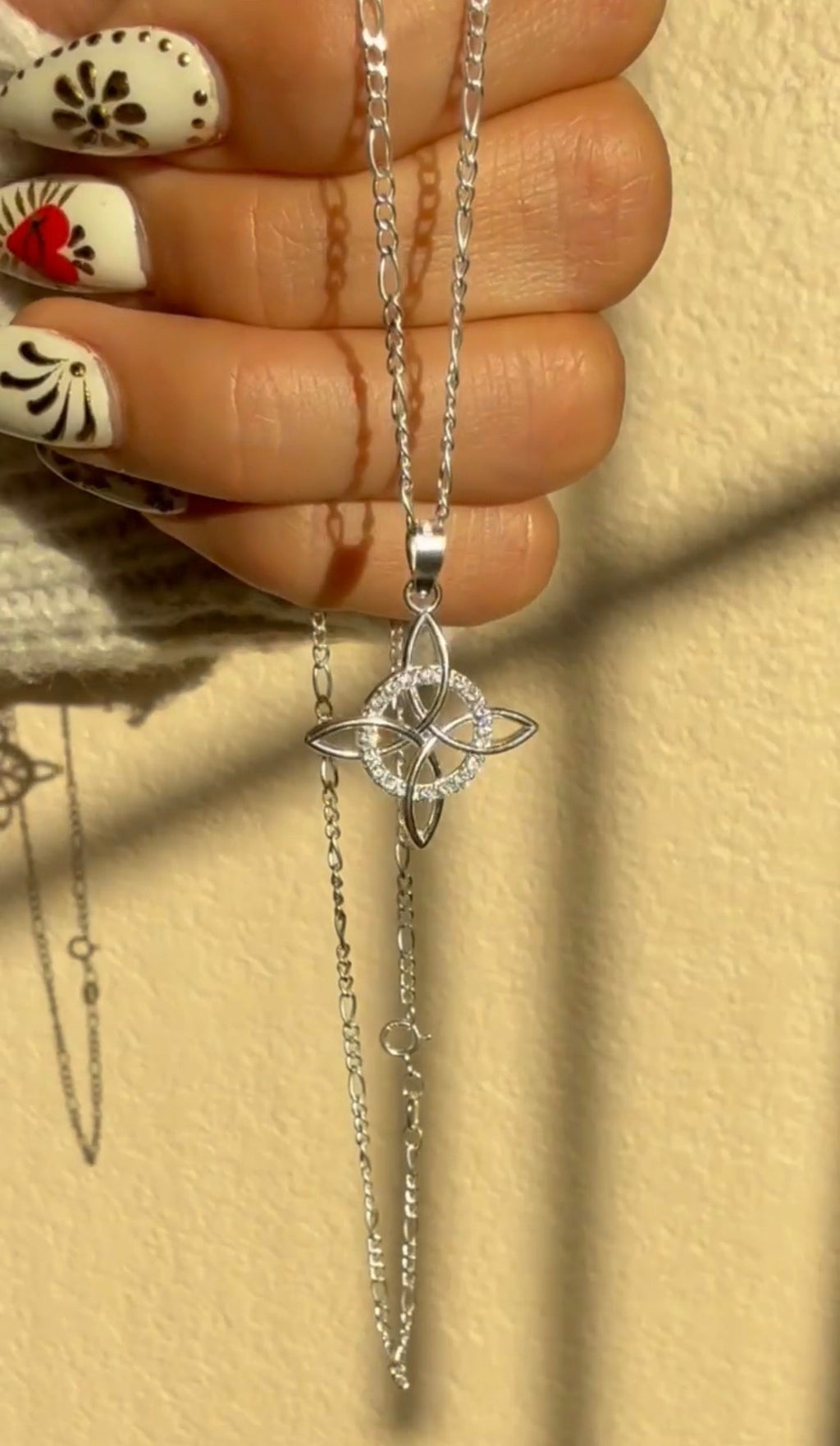 Silver 925 Witch Knot Necklace 18”| Cadena fígaro con nudo de bruja plata mexicana 925